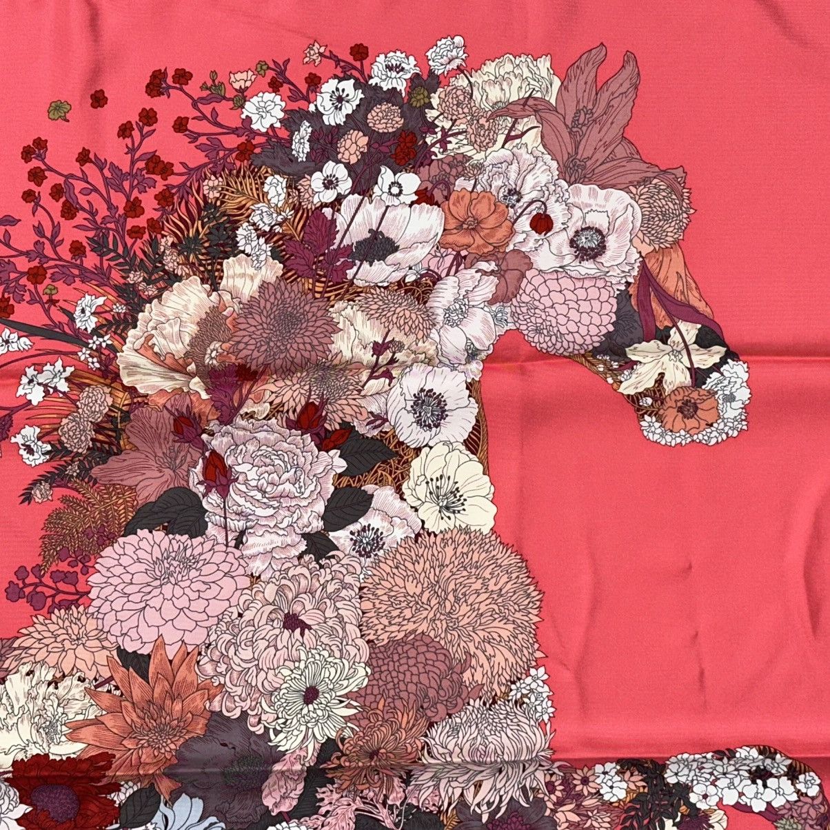 Hermes NEW HERMÈS ROBE LÉGÈRE SILK CORAL FLORAL HORSE SCARF Size ONE SIZE - 2 Thumbnail