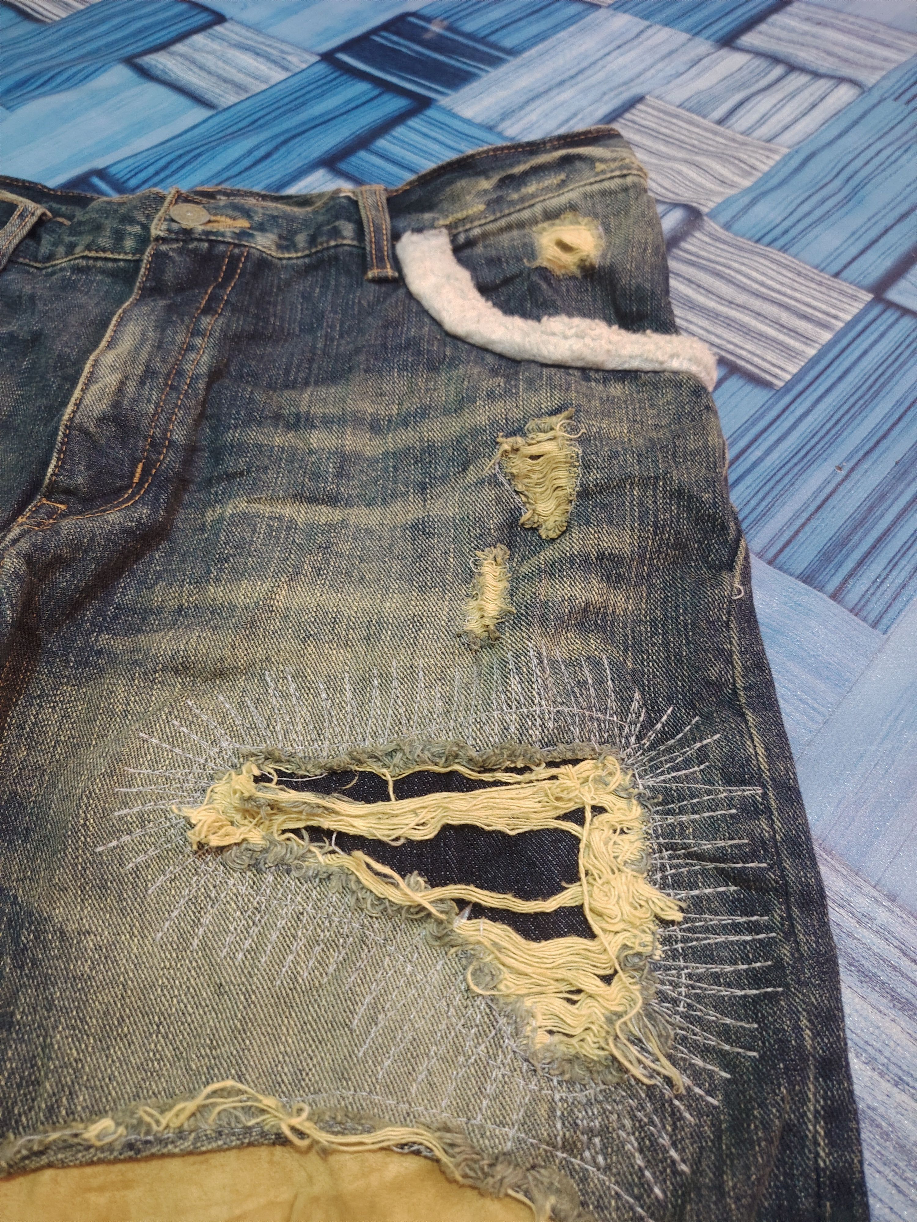 Who Decides War Japanese Exhibitionist TTU Distressed Denim Size US 33 - 4 Thumbnail