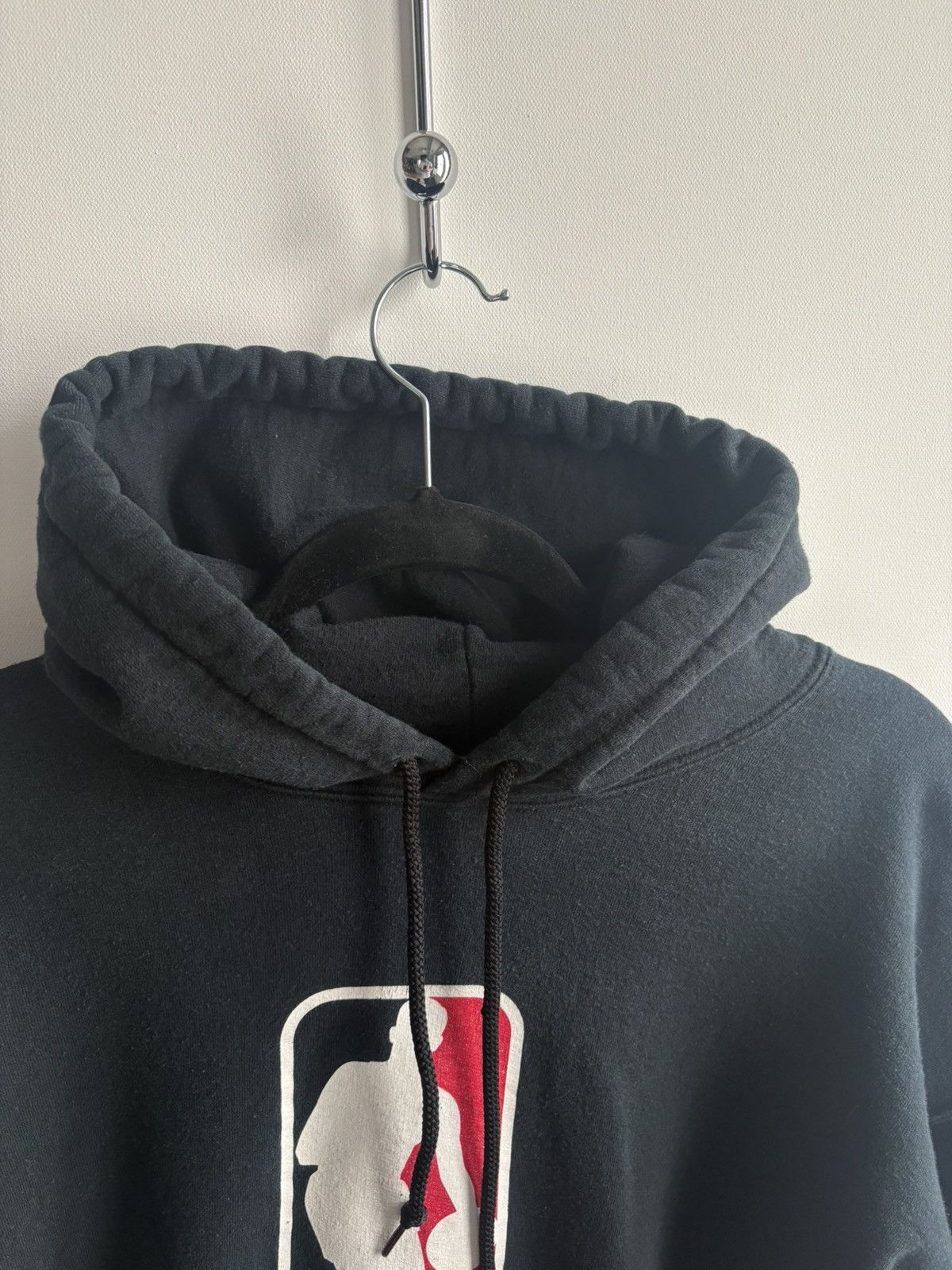 NBA Vintage Streetwear 90s NBA Toronto Raptors Faded Team Hoodie Size US L / EU 52-54 / 3 - 5 Thumbnail