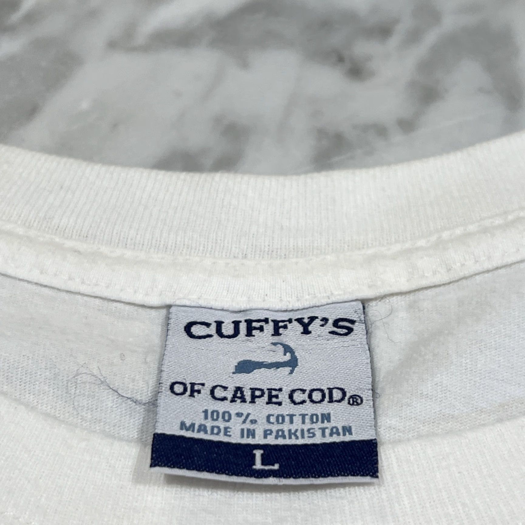 Vintage VINTAGE Cape Cod Classic Cuffy’s T Shirt Large Coca Cola Script White Red Cotton Size US L / EU 52-54 / 3 - 5 Thumbnail