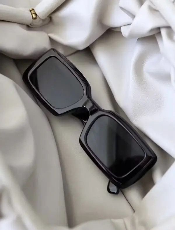 Designer Retro punk sunglasses Size ONE SIZE - 2 Thumbnail