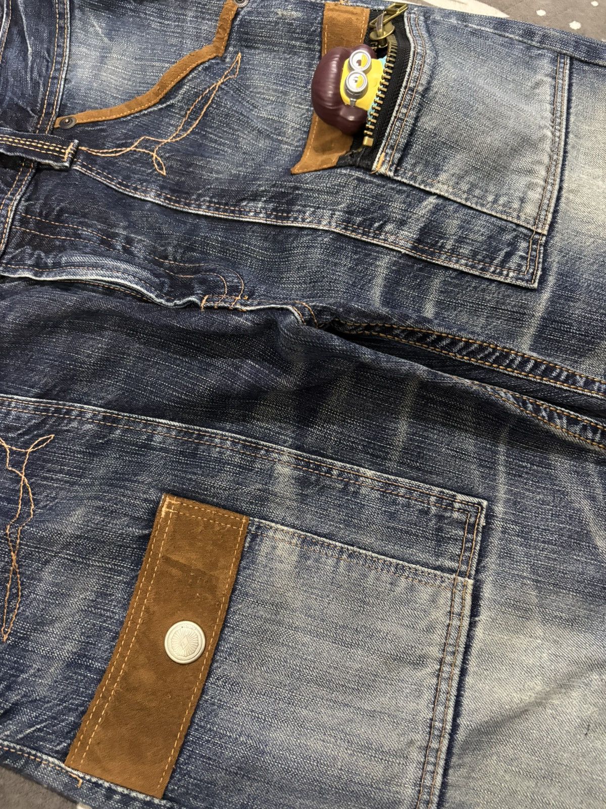 Edwin Vintage Edwin XV Whisker Washed Distressed Denim Bush Pants Size US 35 - 4 Thumbnail
