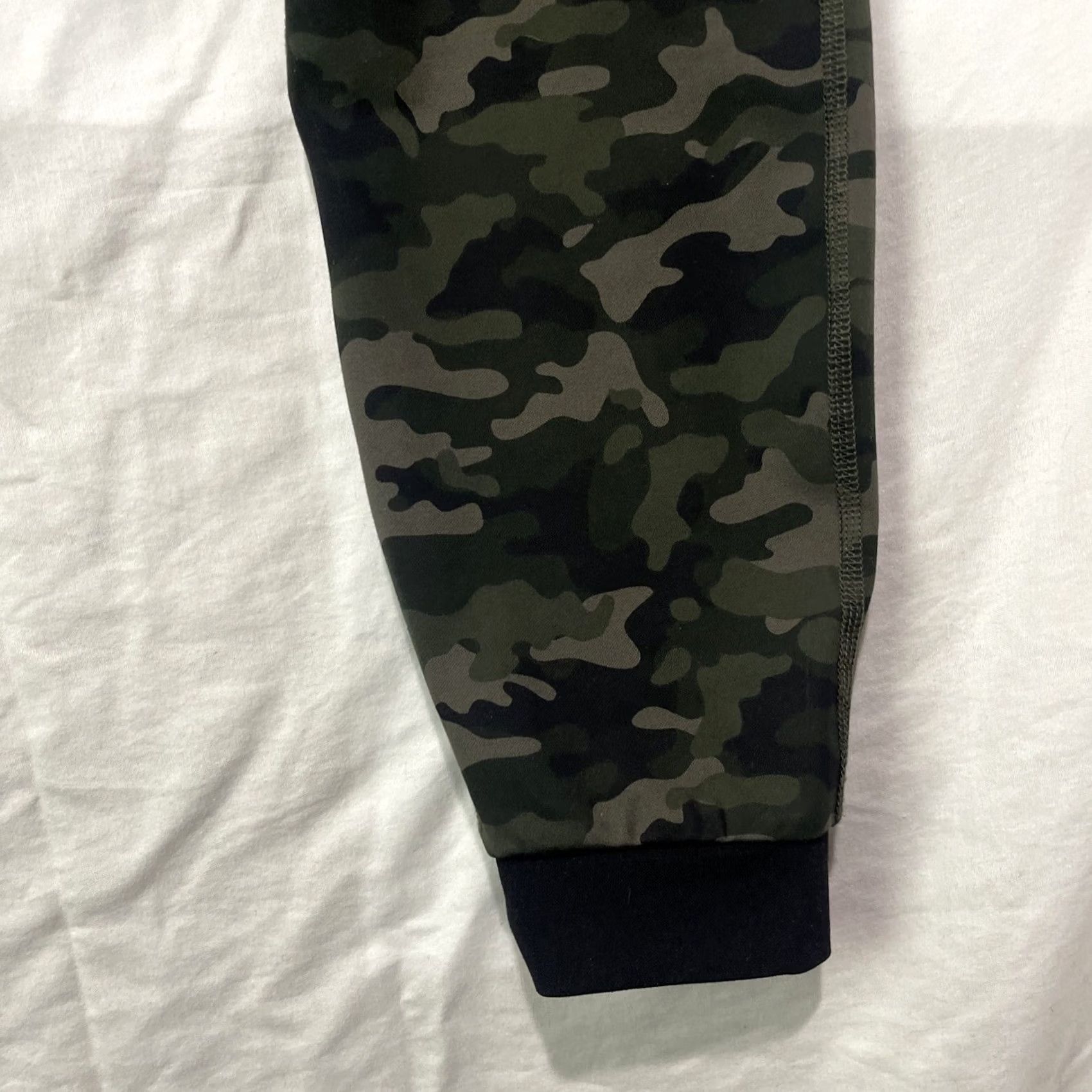 Vintage Bylt Elite Jogger Pants Mens Medium Green Camouflage Pockets Zip Pockets Gym Performance Athletic Trouser Style: Jogger Size US 31 - 3 Thumbnail