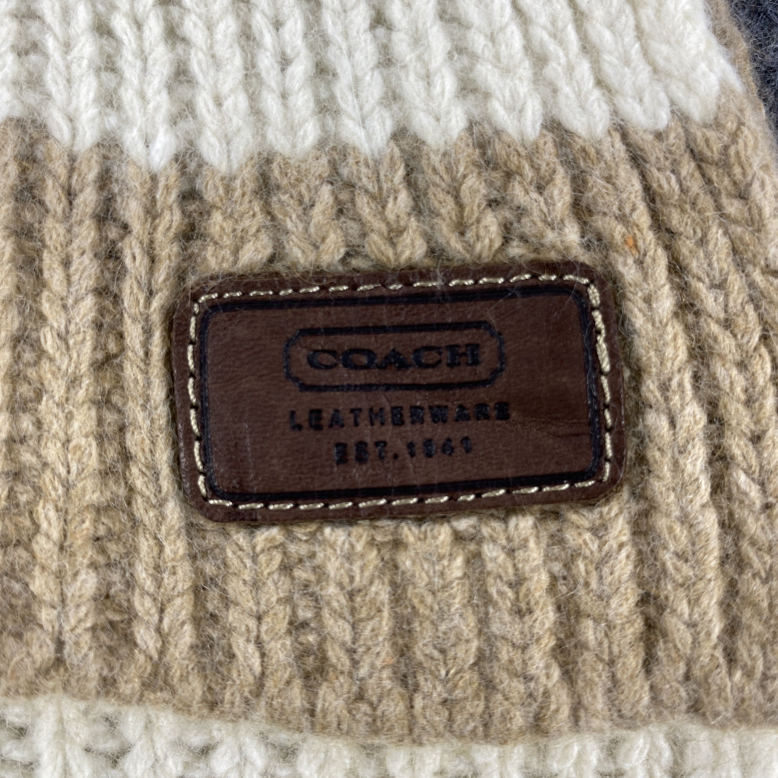 Coach Coach Scarf # D642 # Muffler # Neckwear Size ONE SIZE - 3 Thumbnail