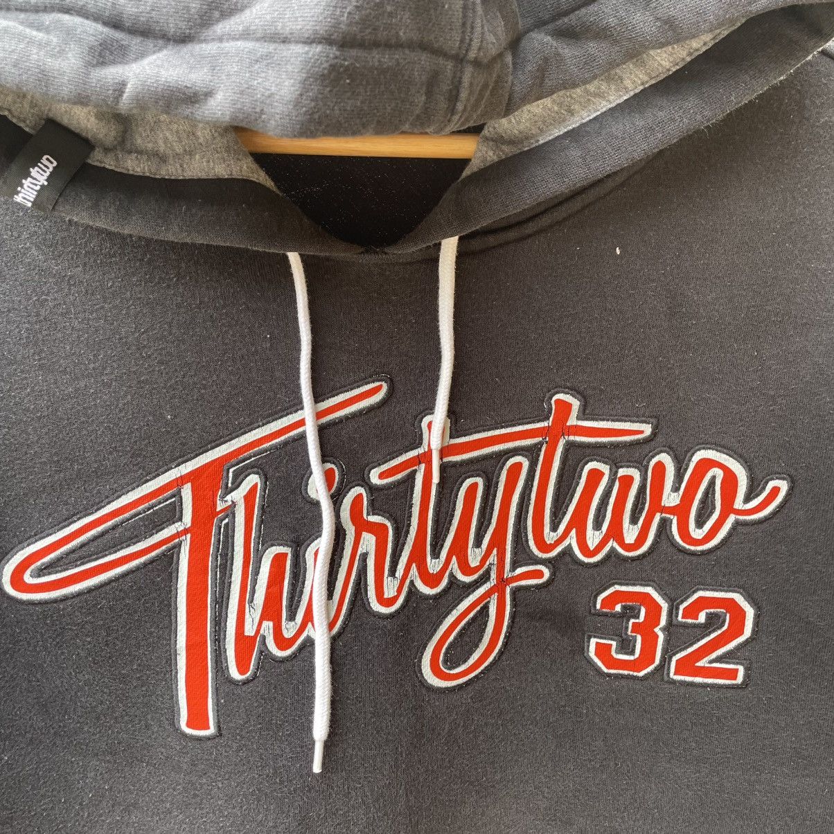 Japanese Brand 🔥Vintage Thirtytwo 32 Embroidered Spellout Pullover Hoodie Size US M / EU 48-50 / 2 - 6 Thumbnail