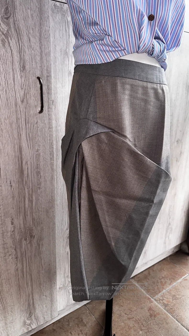 Vivienne Westwood Vivienne Westwood Irregular skirt, blue-gray, has a liftin Size 26" / US 2 / IT 38 - 2 Thumbnail