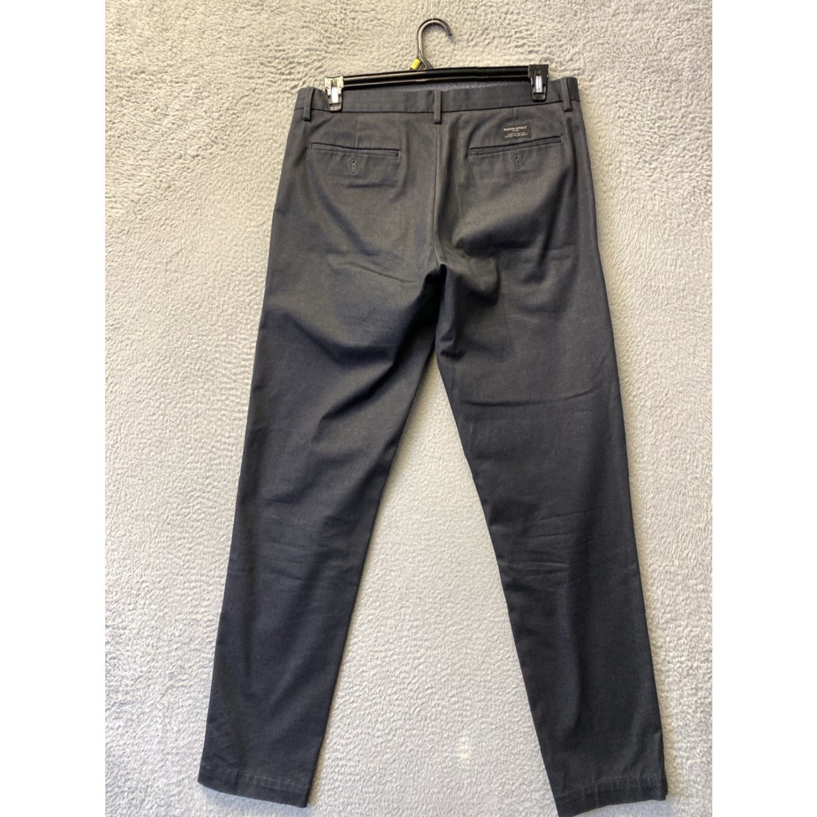 Banana Republic Banana Republic Chino Pants Men 33x34 Dark Gray Regular Fit Straight Leg /0652 Size US 33 - 7 Thumbnail