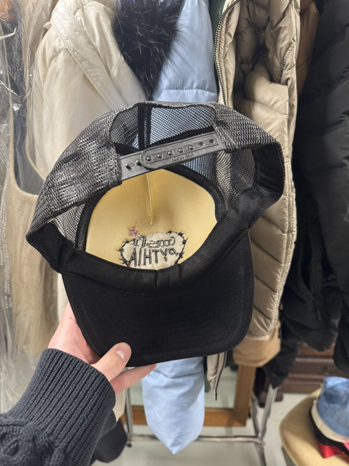 Designer × Pythia Pythia x Crash trucker hat Size ONE SIZE - 3 Thumbnail