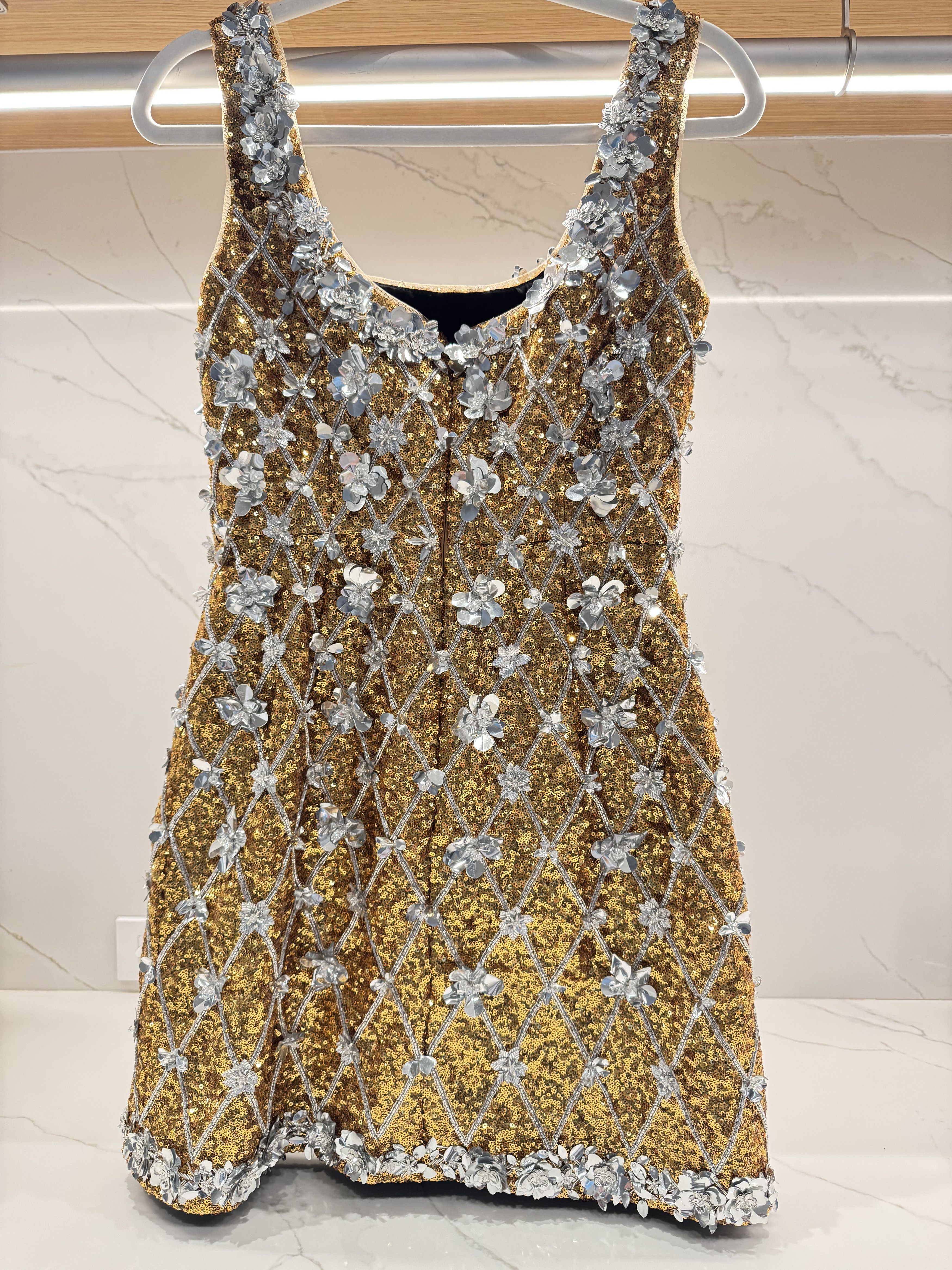 Carolina Herrera Sequin & Paillette Mini Dress Size XS / US 0-2 / IT 36-38 - 6 Thumbnail