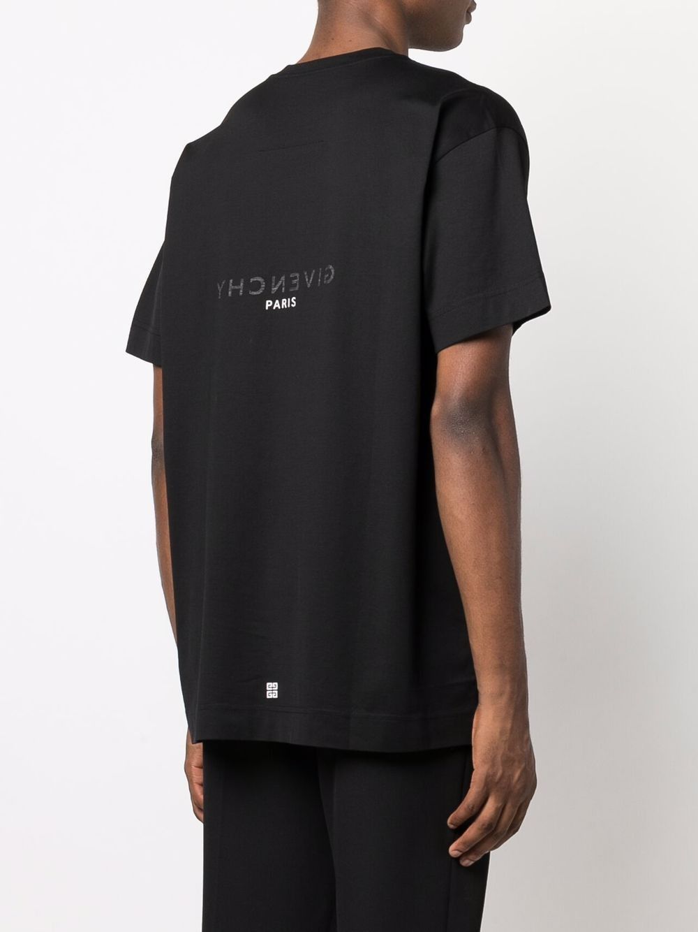 Givenchy Black Reverse Logo Oversized T-Shirt Size US S / EU 44-46 / 1 - 5 Thumbnail