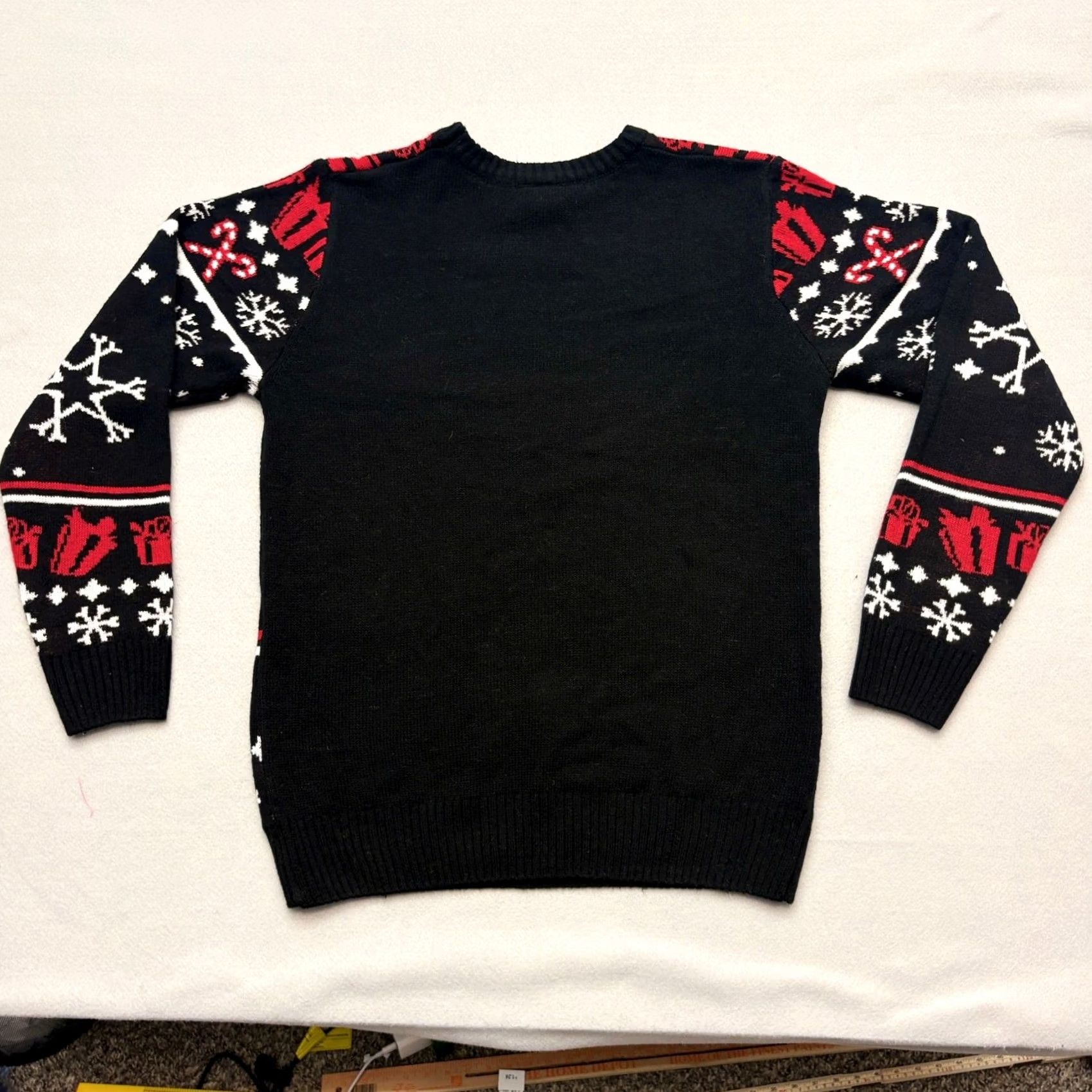 Disney Disney Nightmare Before Christmas Jack Skellington Jolly Holiday Sweater L Mens Crew Neck Knit Acrylic Black Size US L / EU 52-54 / 3 - 5 Thumbnail
