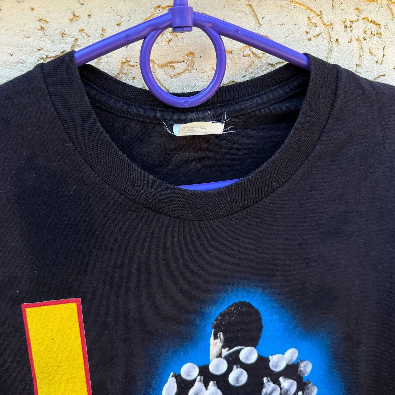 Band Tees Vintage RARE PINK FLOYD ROCK BAND TOUR 80S TSHIRT Size US XL / EU 56 / 4 - 5 Thumbnail
