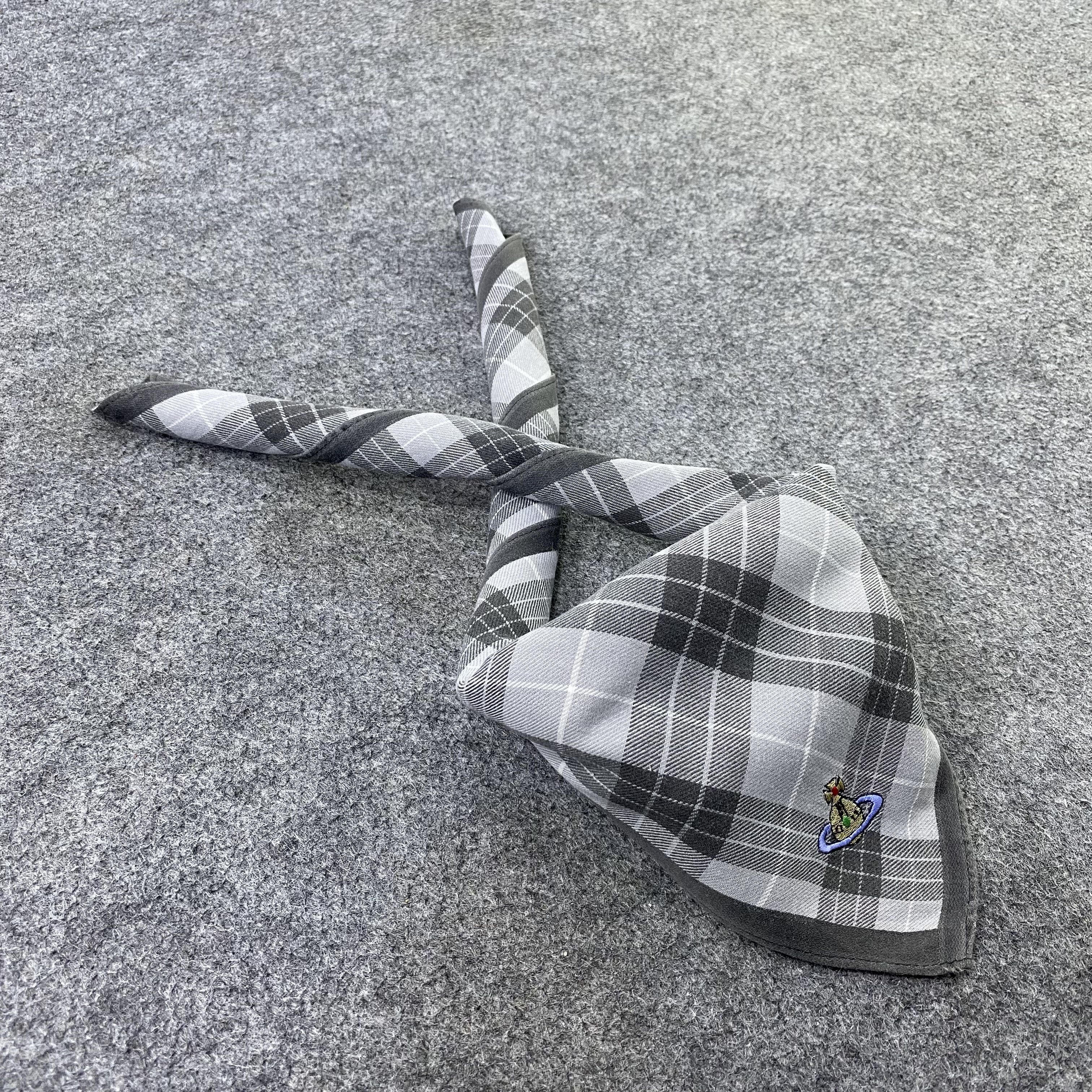 Vintage Vivienne Westwood Handkerchief Neckerchief-B1872 Size ONE SIZE - 1 Thumbnail