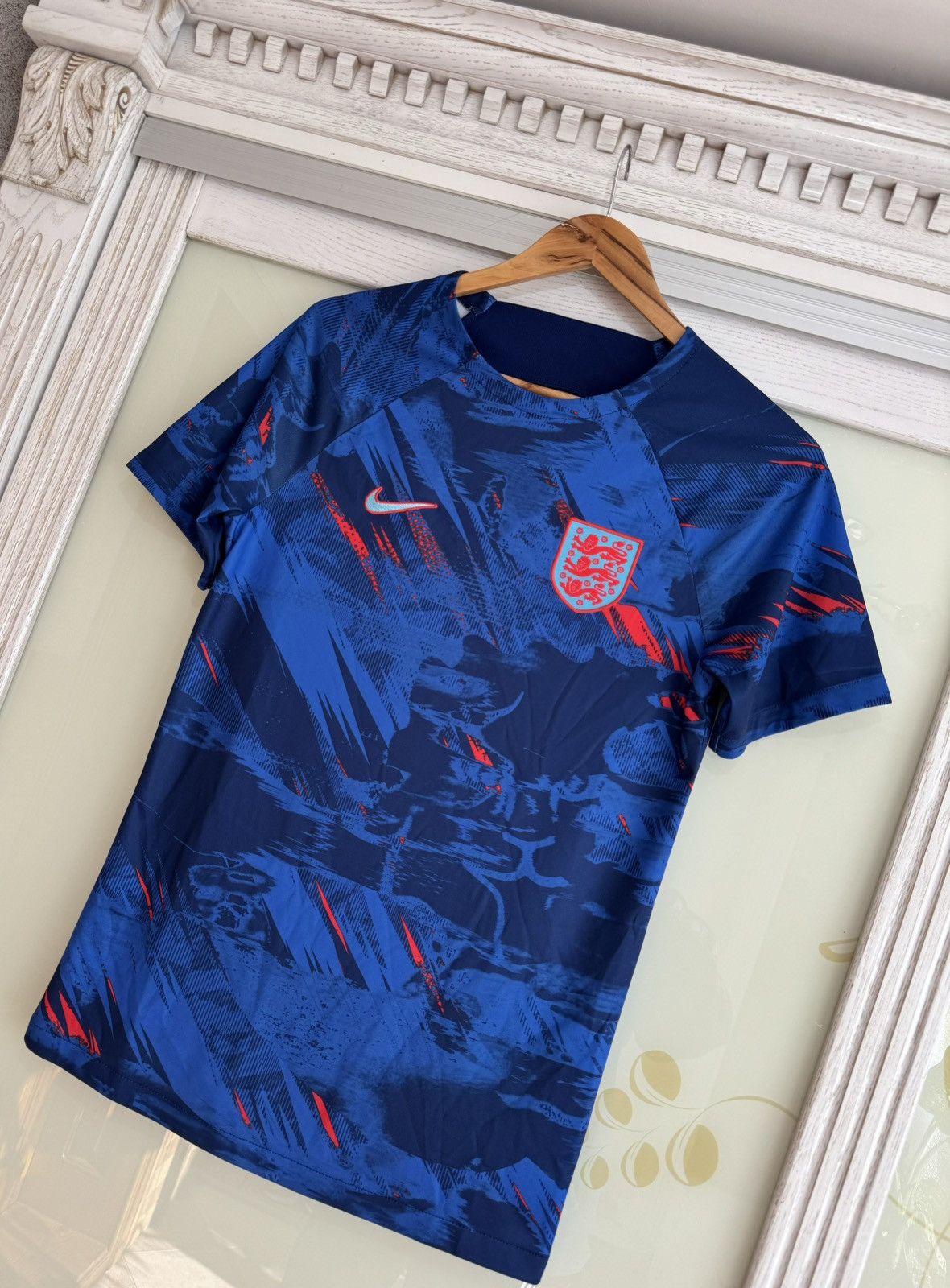 Nike England 2022-2023 Soccer Jersey Football Kit Shirt Size US S / EU 44-46 / 1 - 3 Thumbnail