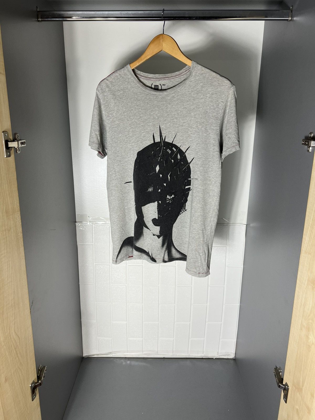Gap VINTAGE GAP RED MALGOSIA BY MERT & MARCUS DESIGNER T-SHIRT Size US S / EU 44-46 / 1 - 1 Thumbnail