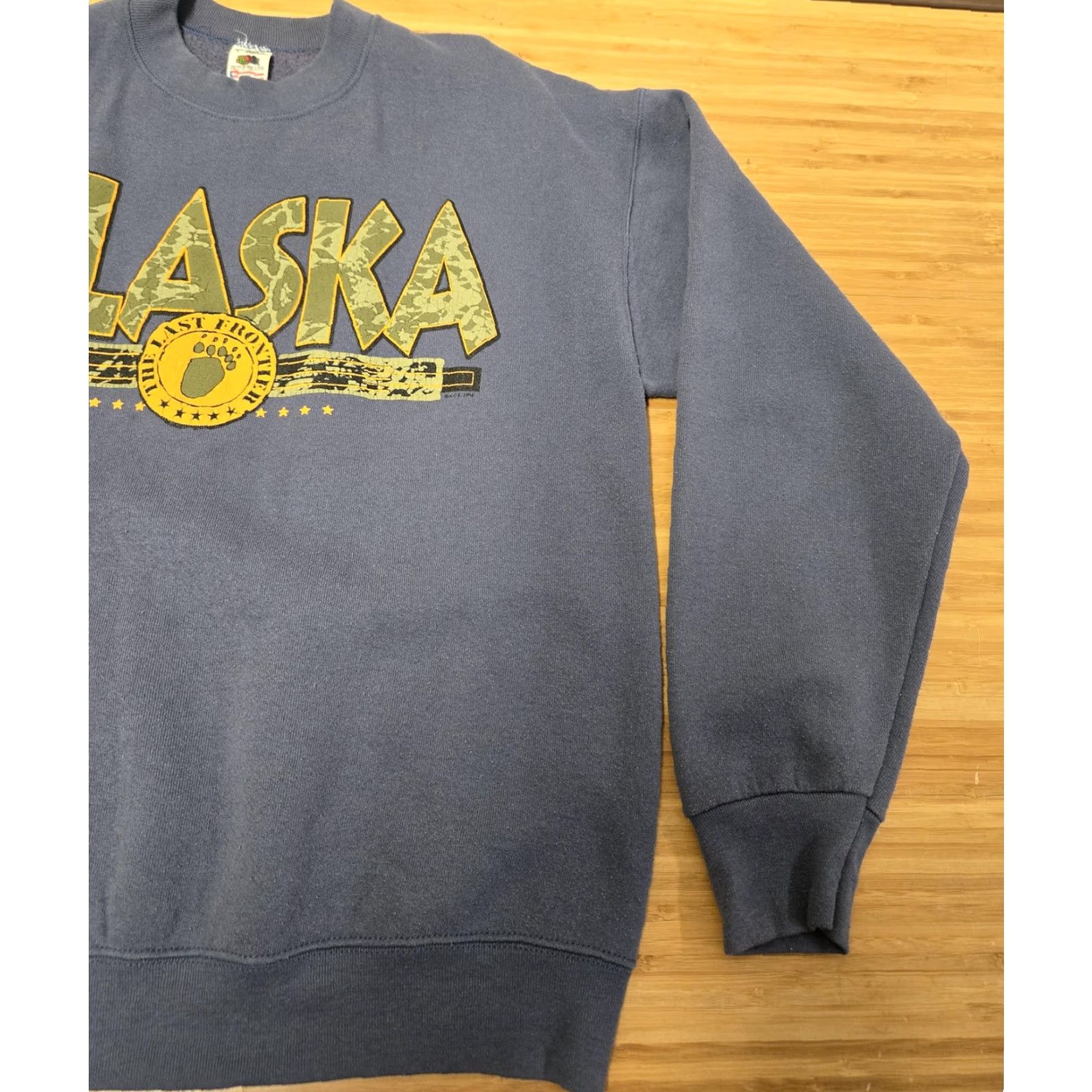 Fruit Of The Loom VINTAGE Fruit of the Loom Sweatshirt Mens Large Alaska Last Frontier USA 90s Blue Graphic Print Crew Neck Cotton Polyester Pullover Size US L / EU 52-54 / 3 - 2 Thumbnail