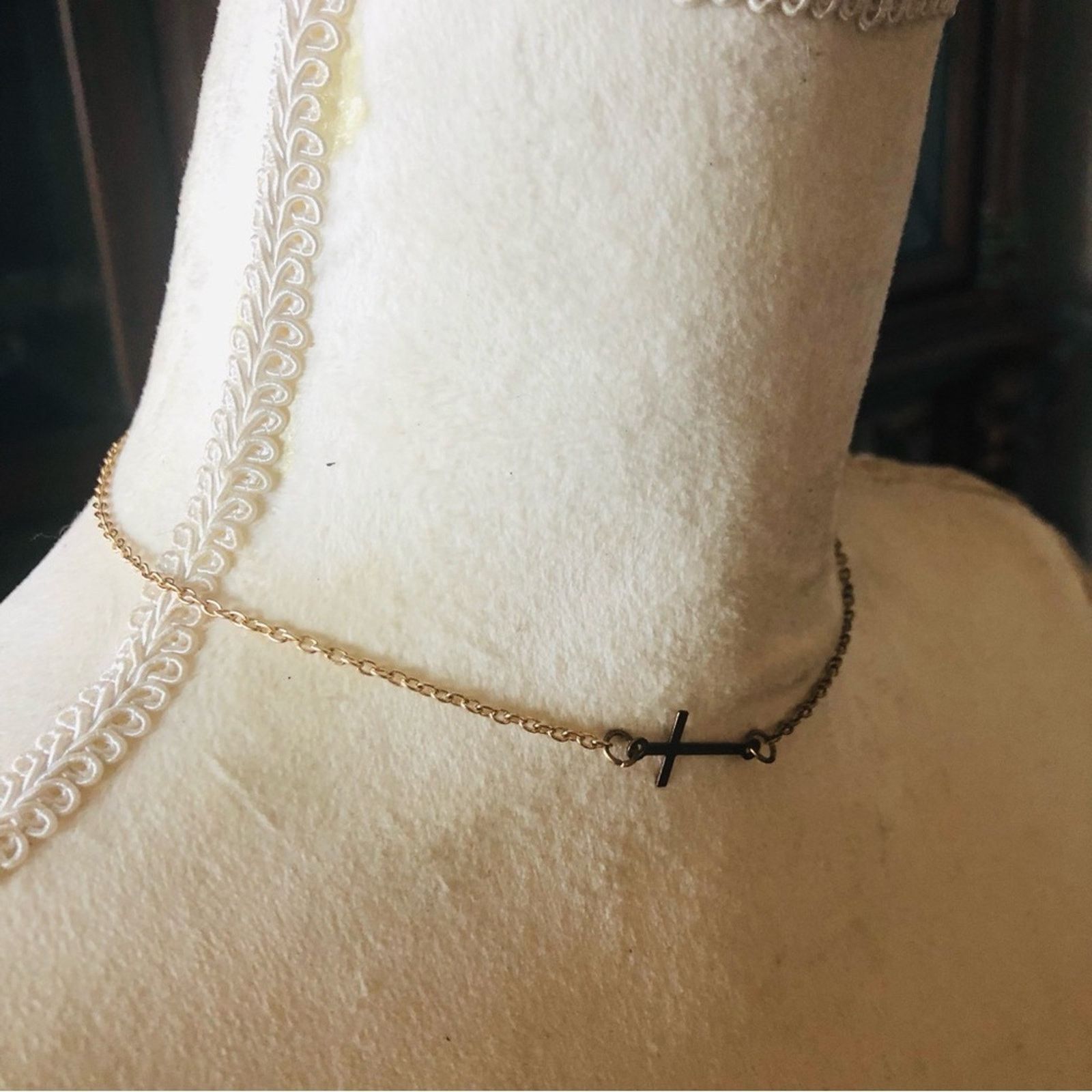 Jewelry Gold plated cross chain necklace Size ONE SIZE - 3 Thumbnail