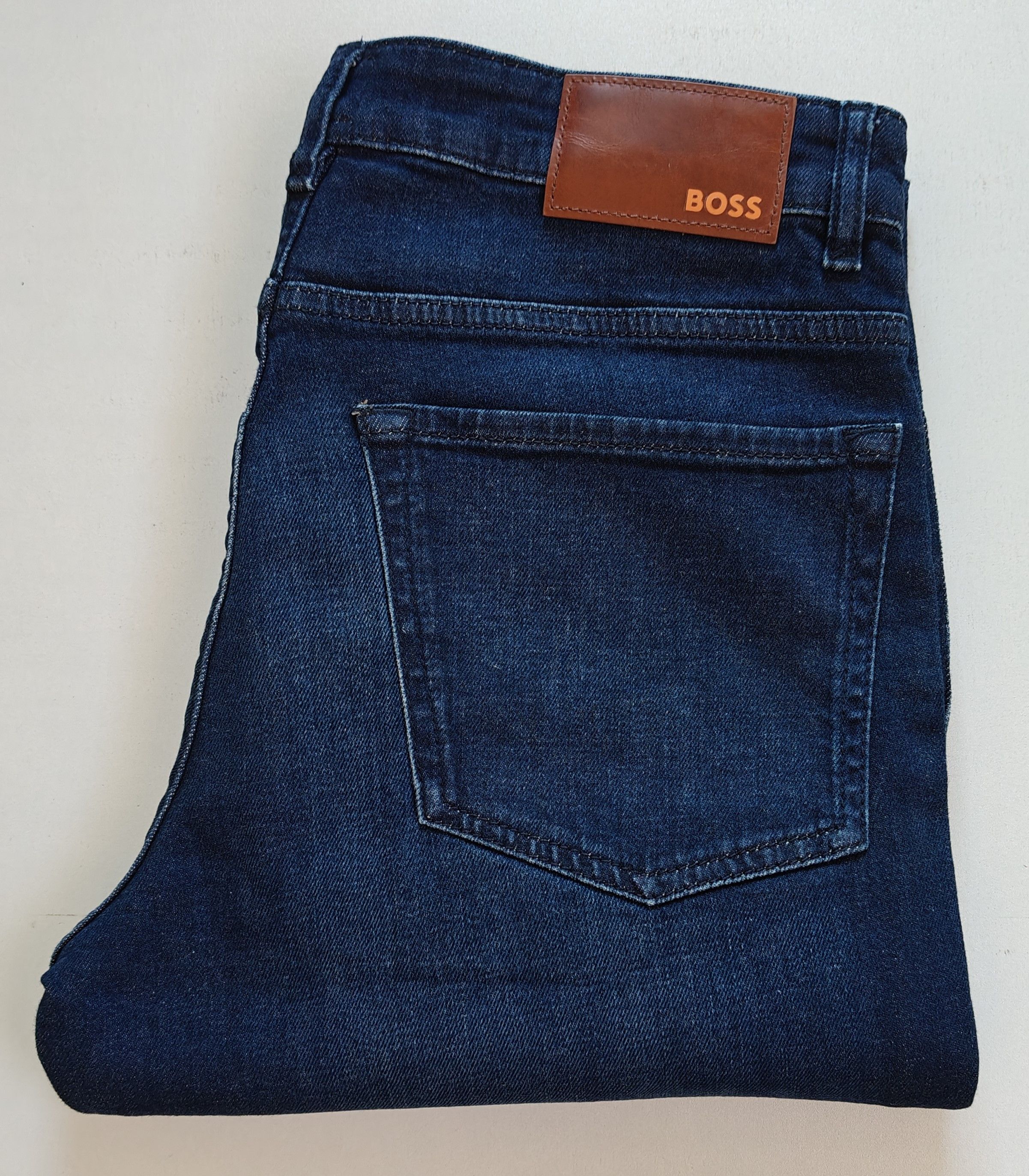 Hugo Boss BOSS RE.MAINE Regular fit men's Jeans Free Shipping T/6096 Size US 32 / EU 48 - 1 Thumbnail