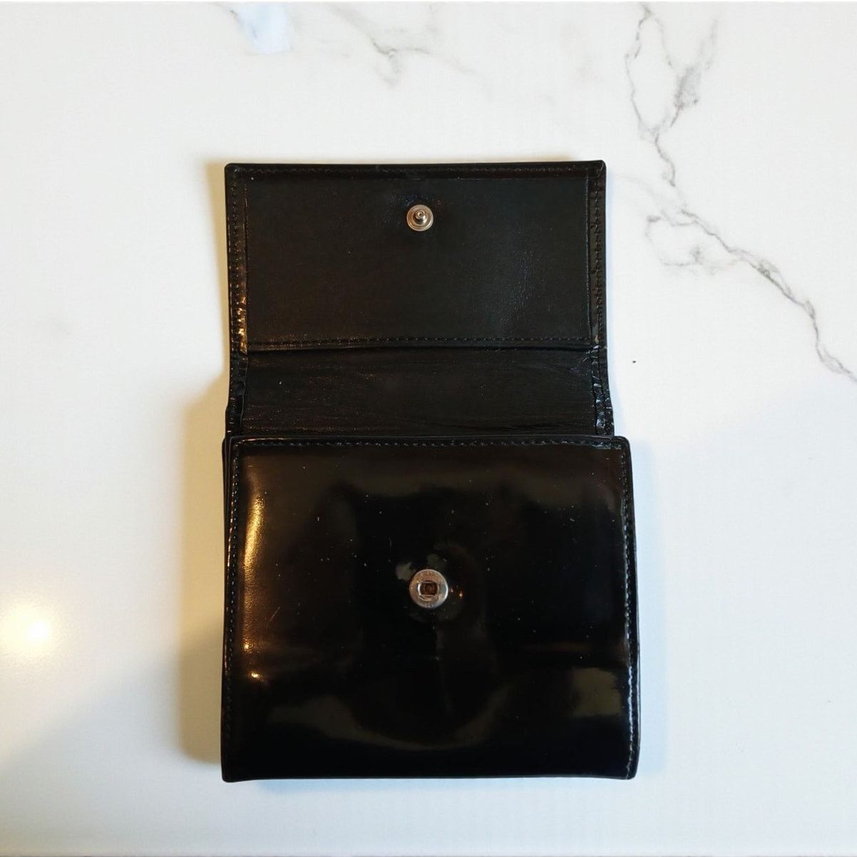 Chanel Chanel Patent Leather Black Trifold Compact Wallet Size ONE SIZE - 8 Thumbnail