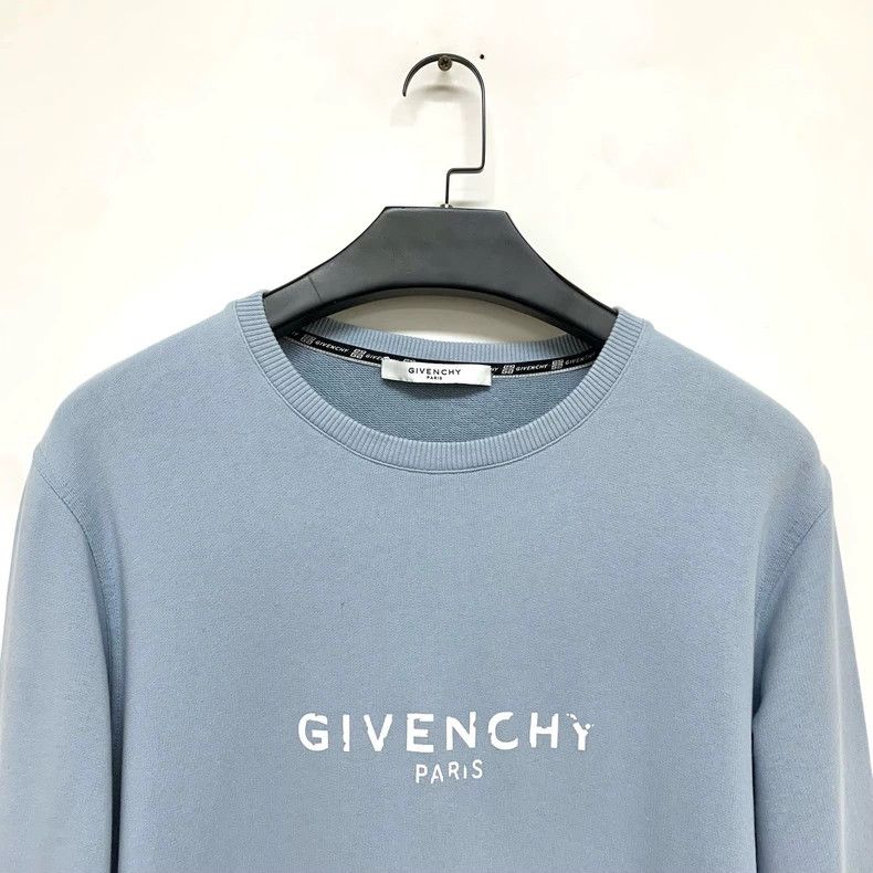 Givenchy Givenchy Chest logo hoodie 2506-Nextarrow Size US S / EU 44-46 / 1 - 5 Thumbnail