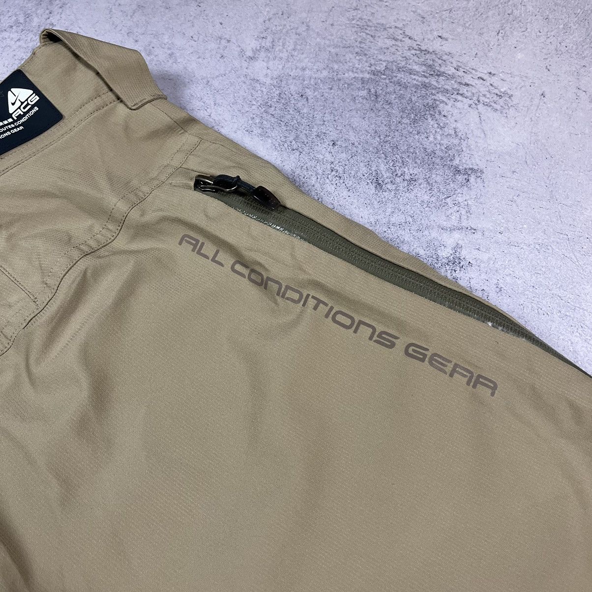 Nike ACG Vintage Nike ACG rare ski storm fit snowboard pants 00’s Size 32" / US 10 / IT 46 - 16 Thumbnail