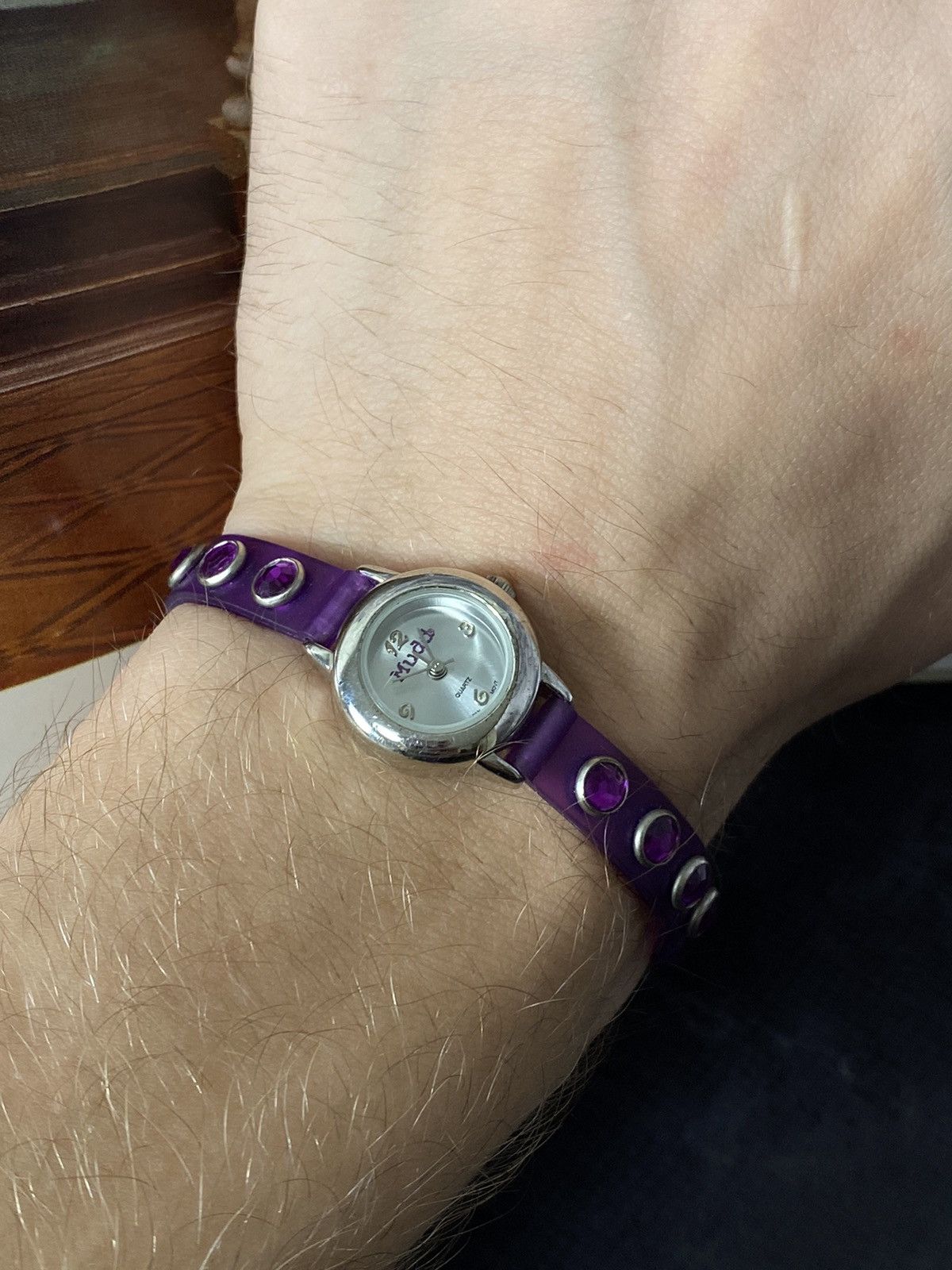 Jewelry Vintage Muddy Quartz Watch with Purple Strap Size ONE SIZE - 9 Thumbnail