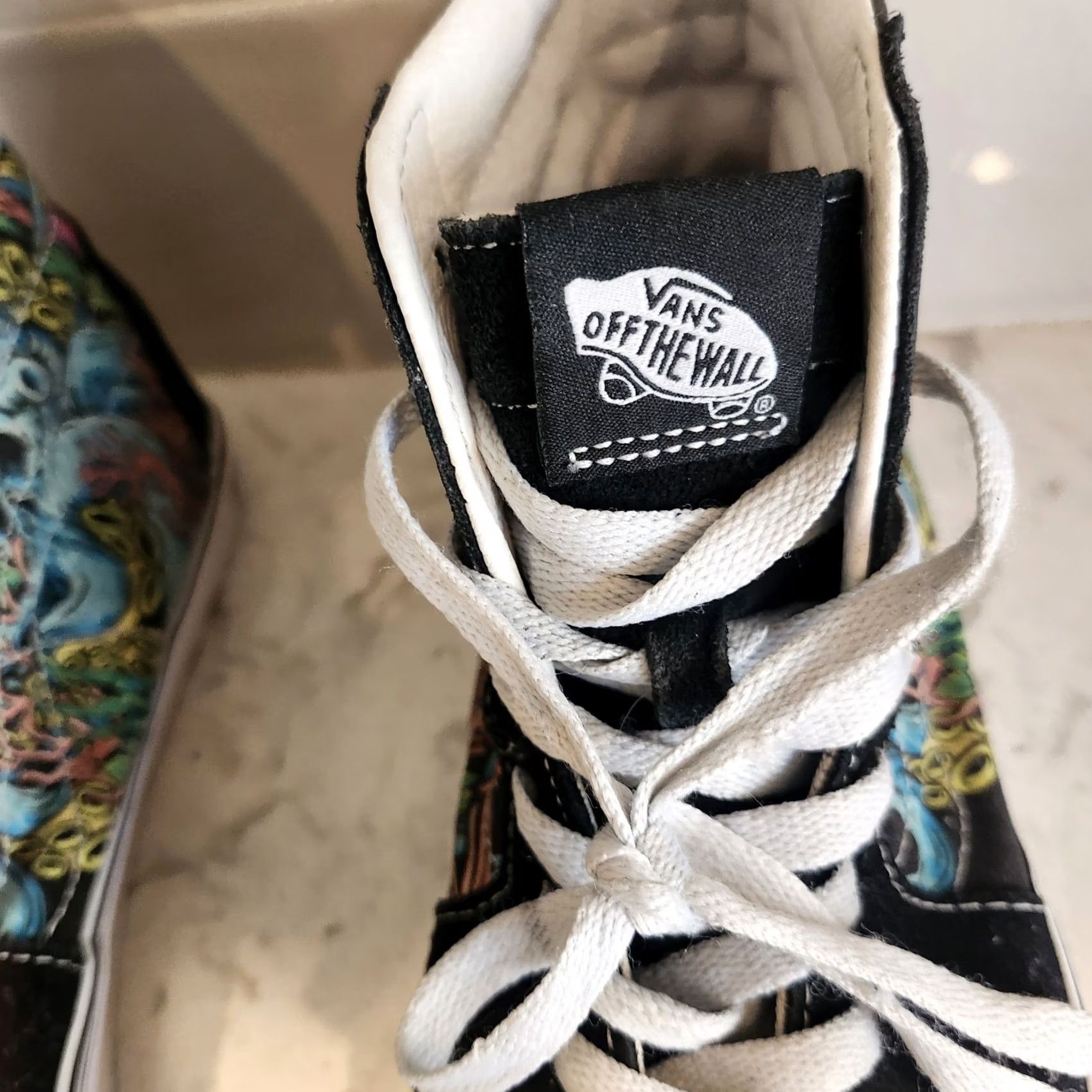 Vans VANS SK8 Hi Reissue Coral Reef Print Black High Top Shoes Mens 8.5 Multicolor Coral Reef Print Classic Casual Sneakers Men 8.5 Size US M / EU 48-50 / 2 - 6 Thumbnail