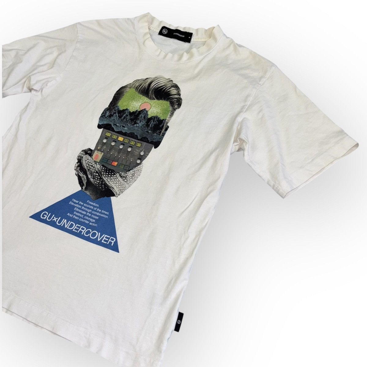 GU × Undercover × Uniqlo GU x Undercover Big Logo Size US S / EU 44-46 / 1 - 3 Thumbnail