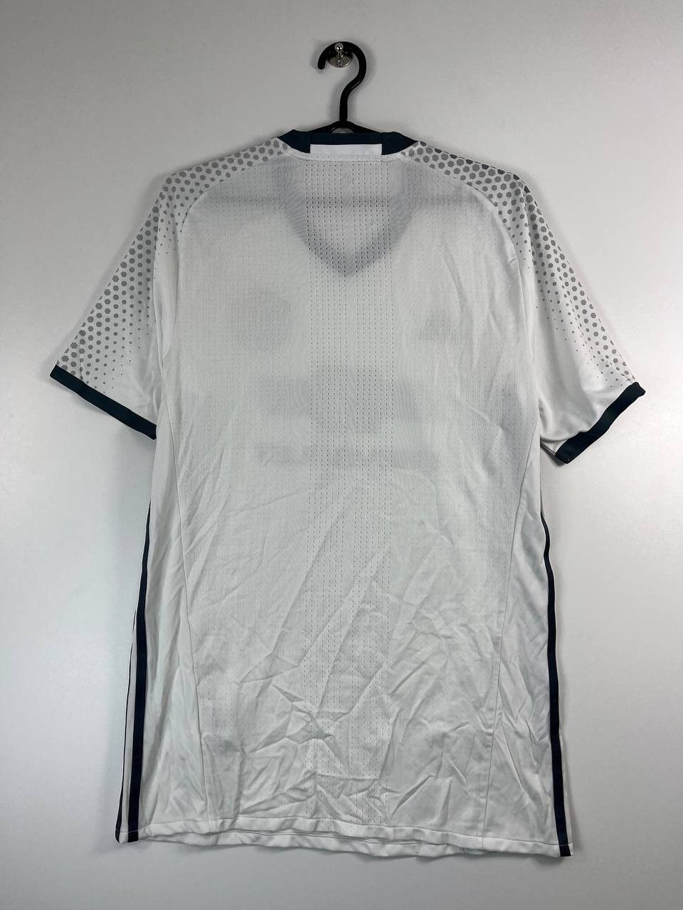 Adidas MANCHESTER UNITED 2016 2017 ADIDAS AI6662 FOOTBALL Size L Size US L / EU 52-54 / 3 - 5 Thumbnail
