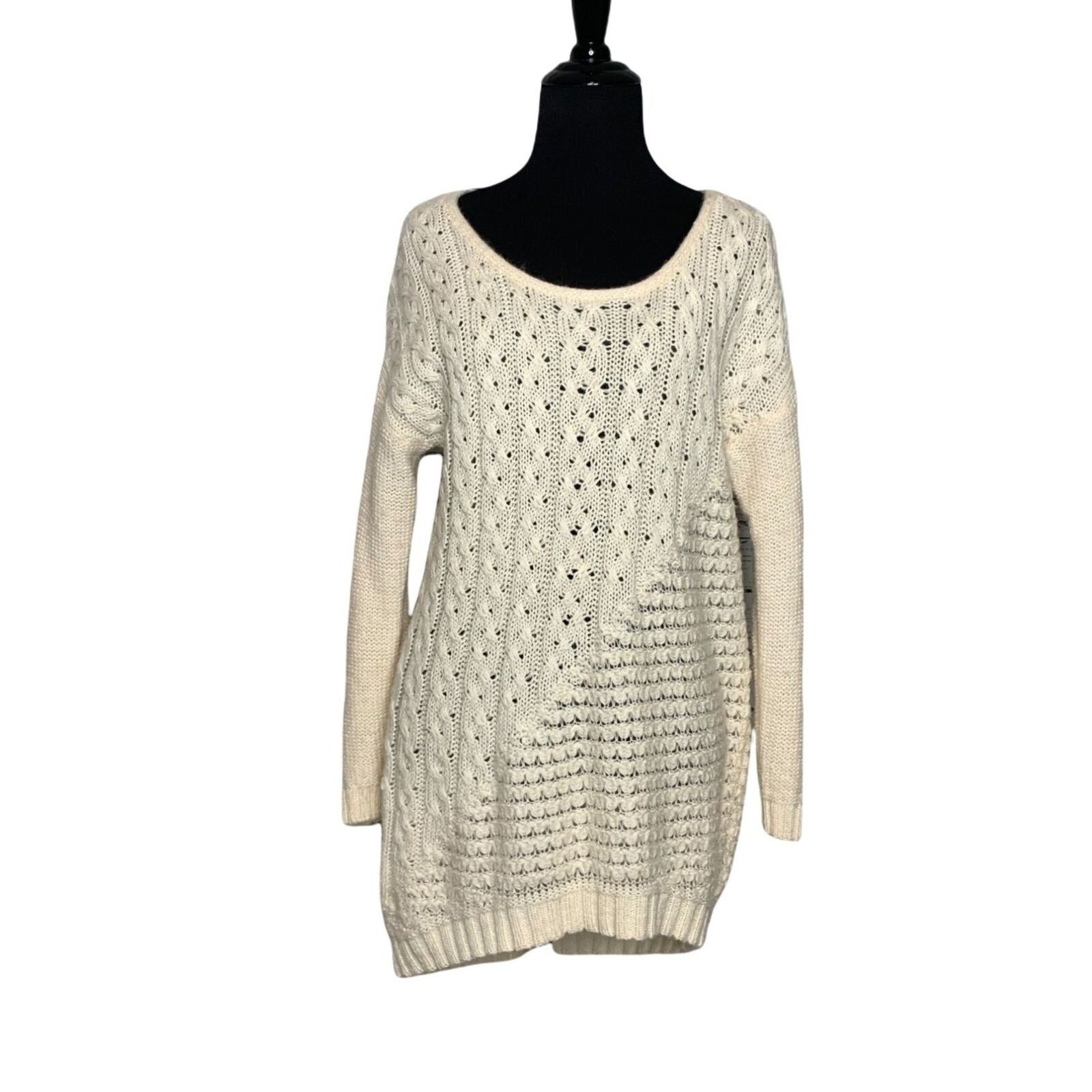 Lucky Brand Lucky Brand cream long sleeves sweater size medium Size M / US 6-8 / IT 42-44 - 1 Thumbnail