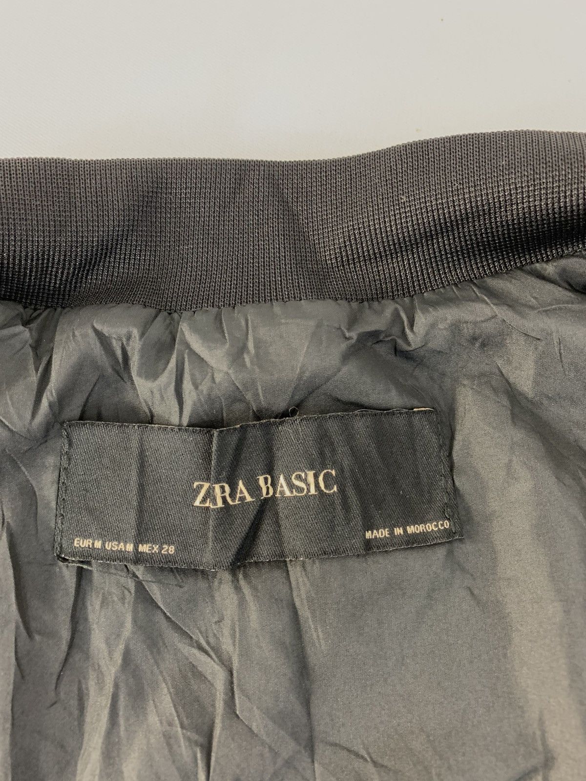 Zara Zara Baroque Chain Horsebit Print Satin Bomber Unisex Jacket Size L / US 10 / IT 46 - 6 Thumbnail