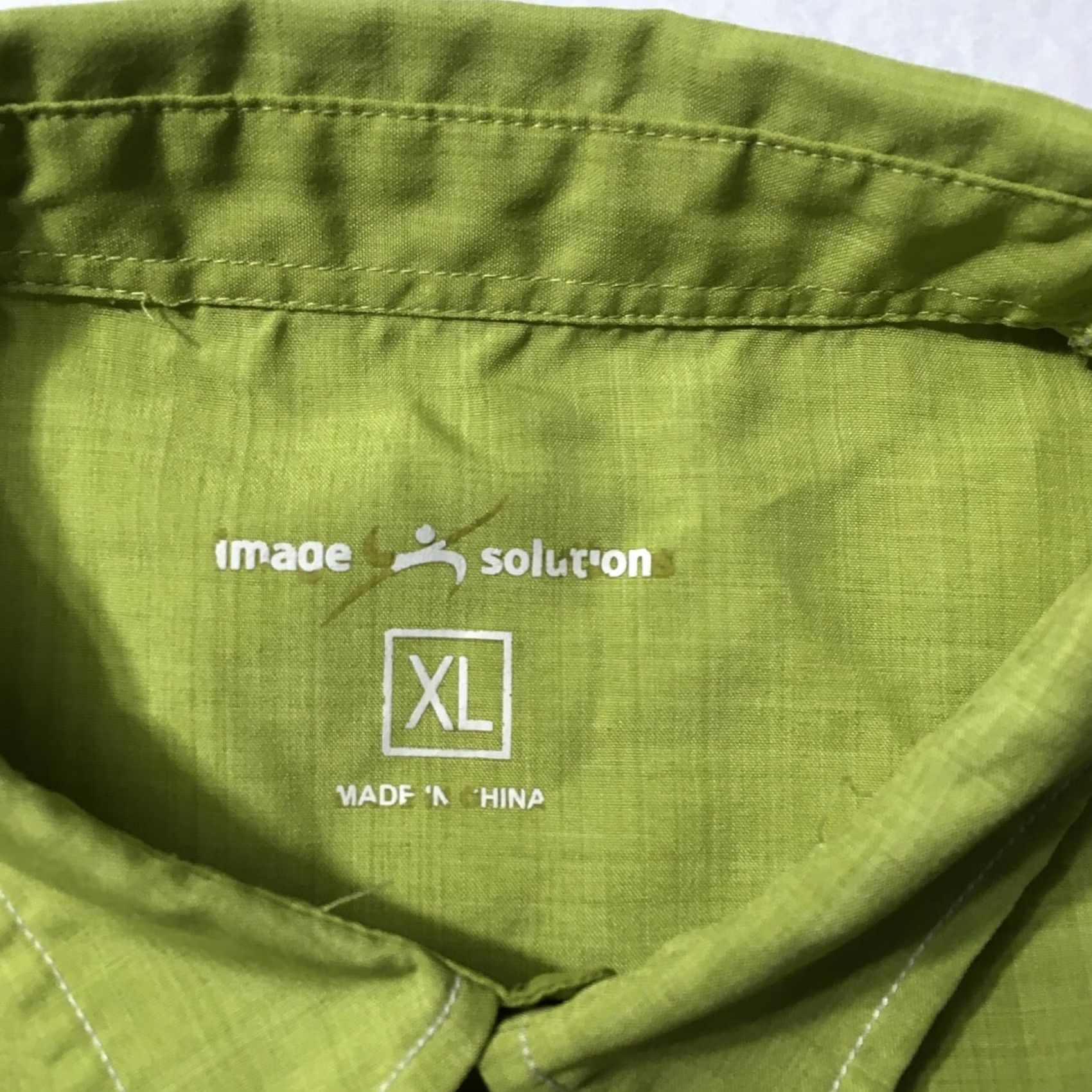 X-LARGE SAVE MART Shirt XL Green with Pockets Men’s Short Sleeve Uniform Shirt Size US XL / EU 56 / 4 - 7 Thumbnail