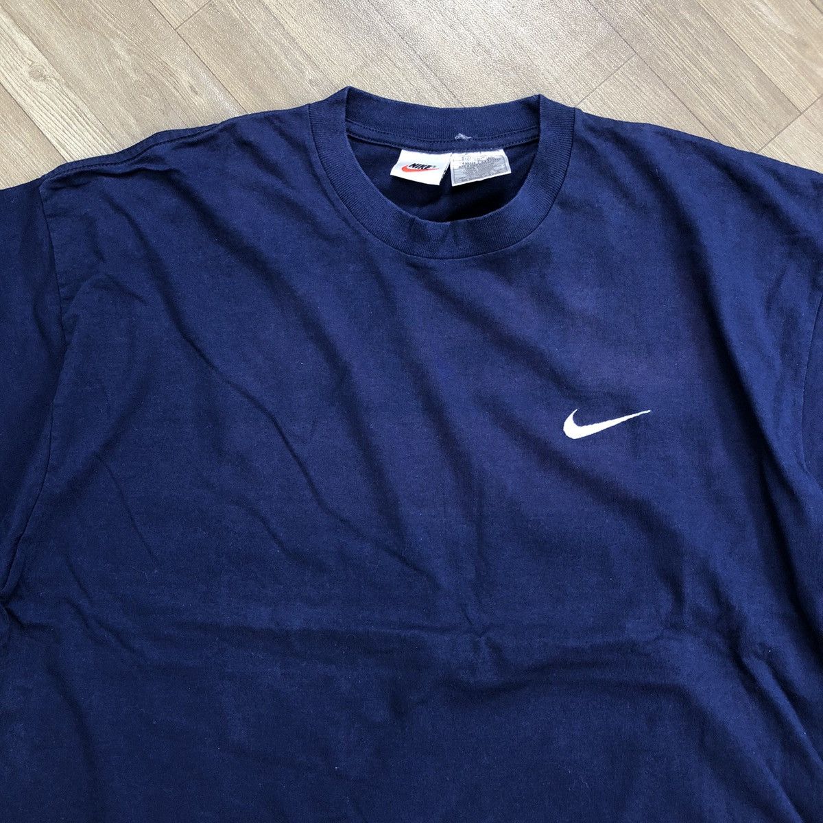 Nike × Vintage Vintage1990s Nike Court Spell Out Big Logo Tee Size US L / EU 52-54 / 3 - 9 Thumbnail