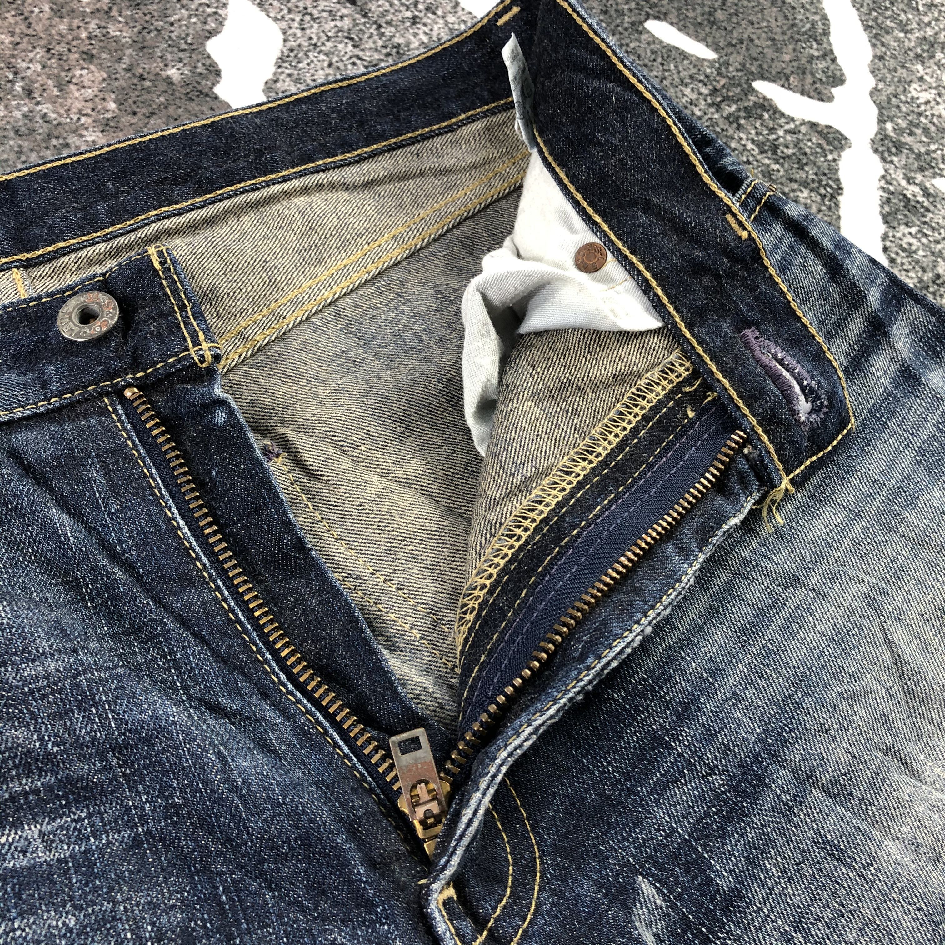 Levi's Vintage Levi's 502 Jeans Distressed Denim KJ1460 Size US 32 / EU 48 - 8 Thumbnail