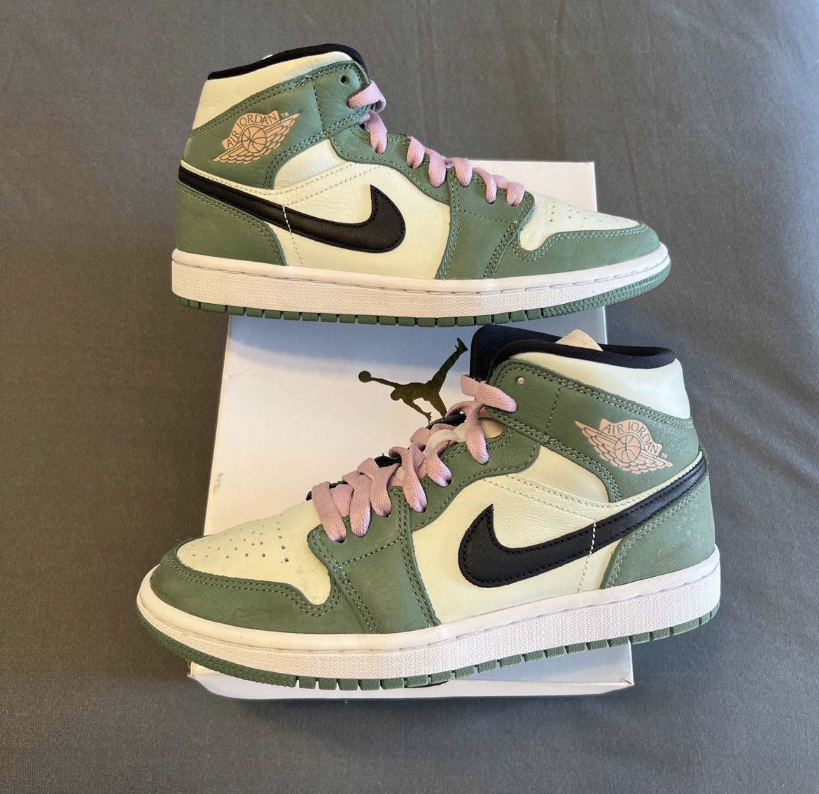 dutch green jordan 1s