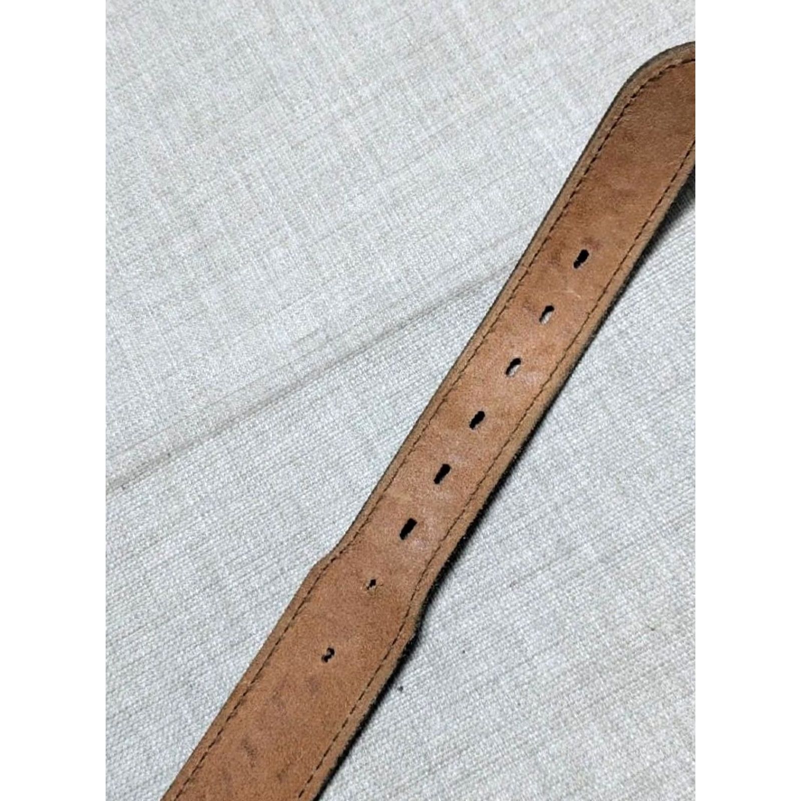 Vintage VINTAGE western belt belt brown leather COWHIDE tooled tapered 38 1-3/4" width Men 38/39 brown vintage western belt Size 38 - 7 Thumbnail