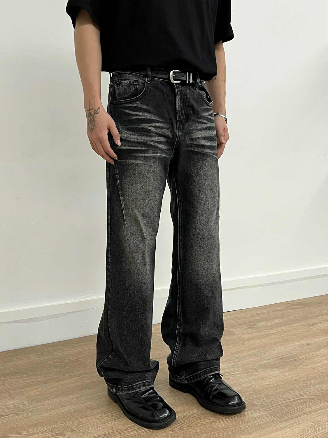 washed faded gradient y2k baggy jeans