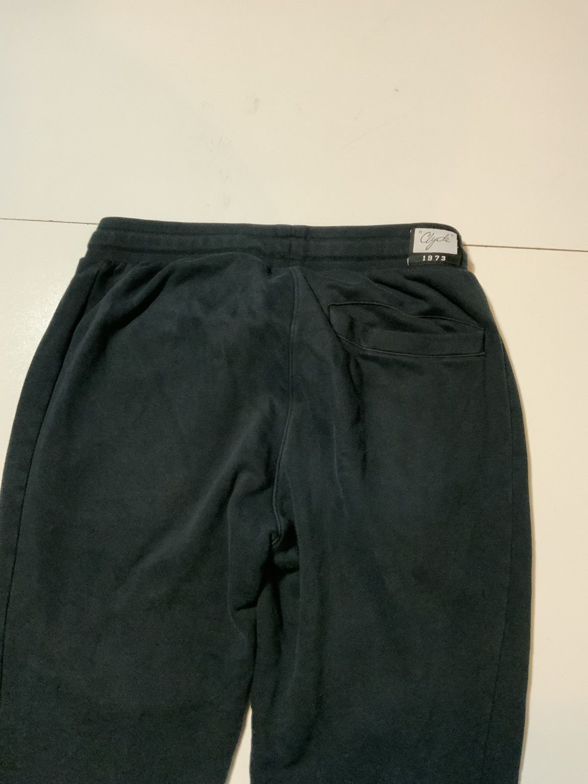 Puma Puma Clyde Walt Frazier Black Signature Tapered Sweatpants Size US 34 / EU 50 - 7 Thumbnail