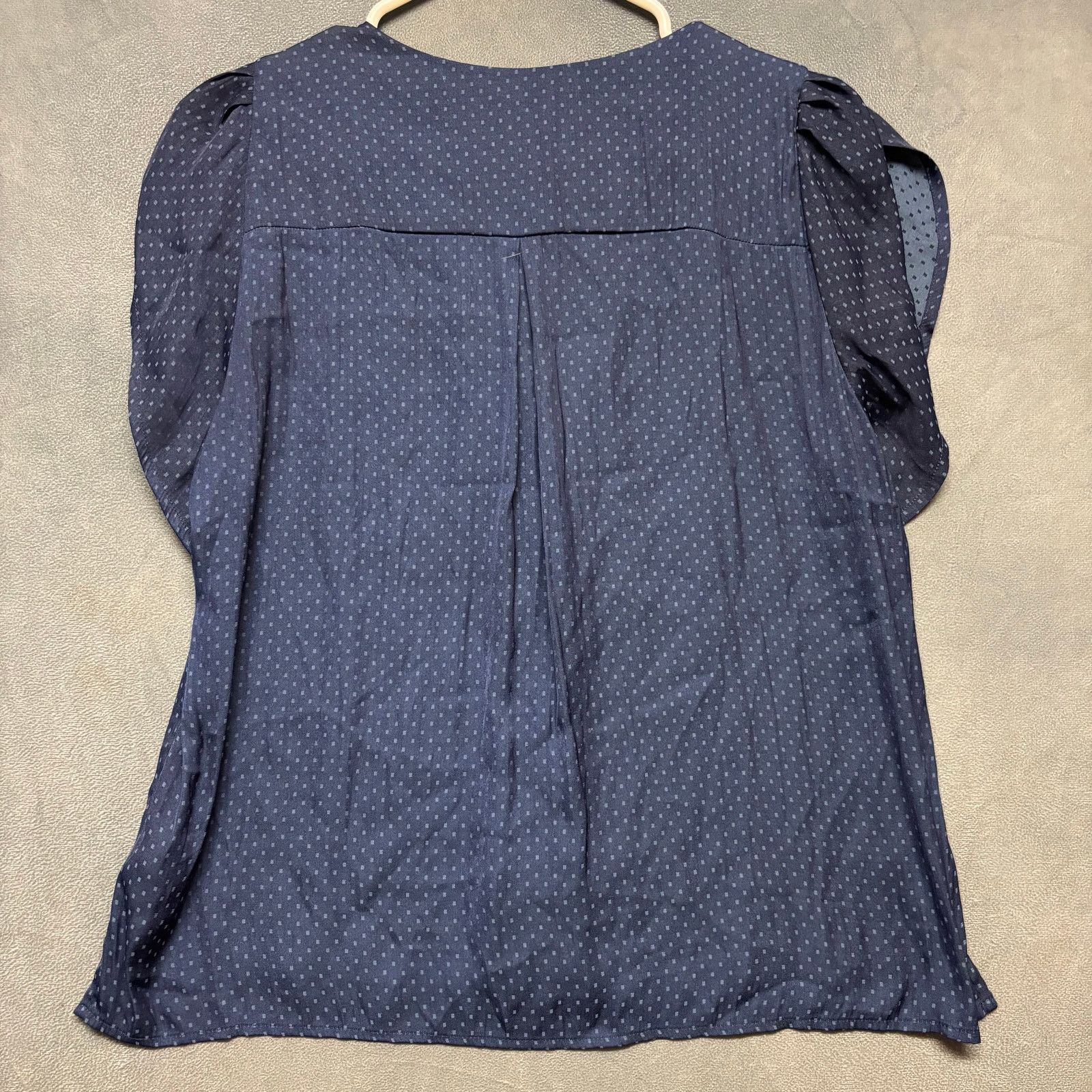 H&M H&M Navy Dotted Sheer Button Front Blouse Size 10 Blue Work Size L / US 10 / IT 46 - 2 Thumbnail