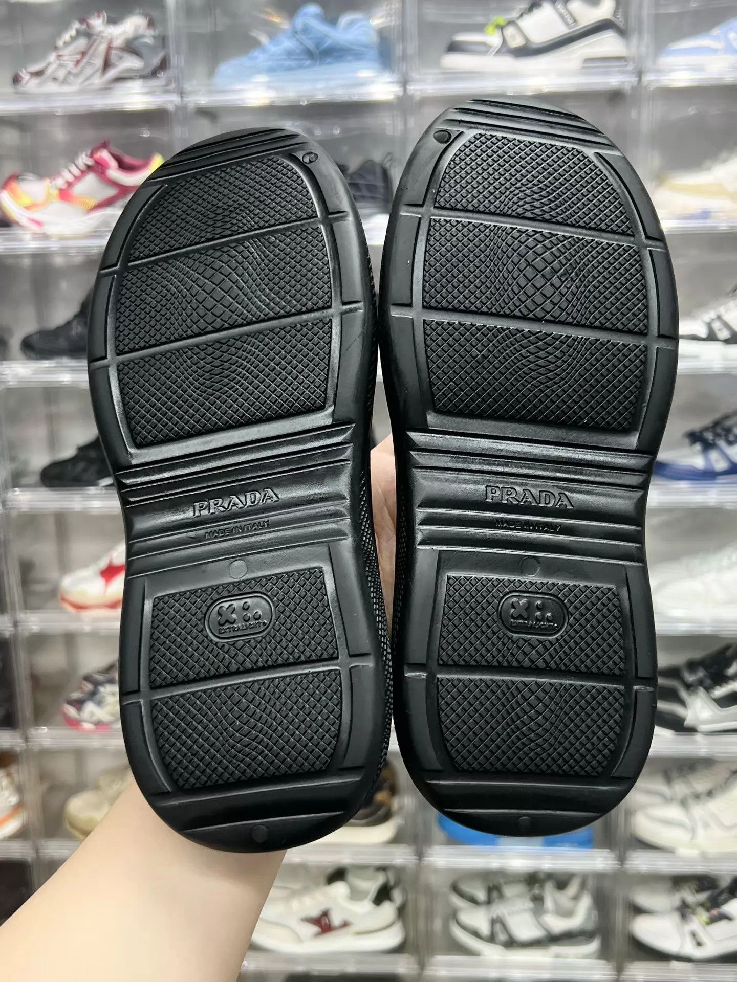 Prada Prada Rubber Mule Slipper 40 Like New Size US 7 / EU 40 - 8 Thumbnail