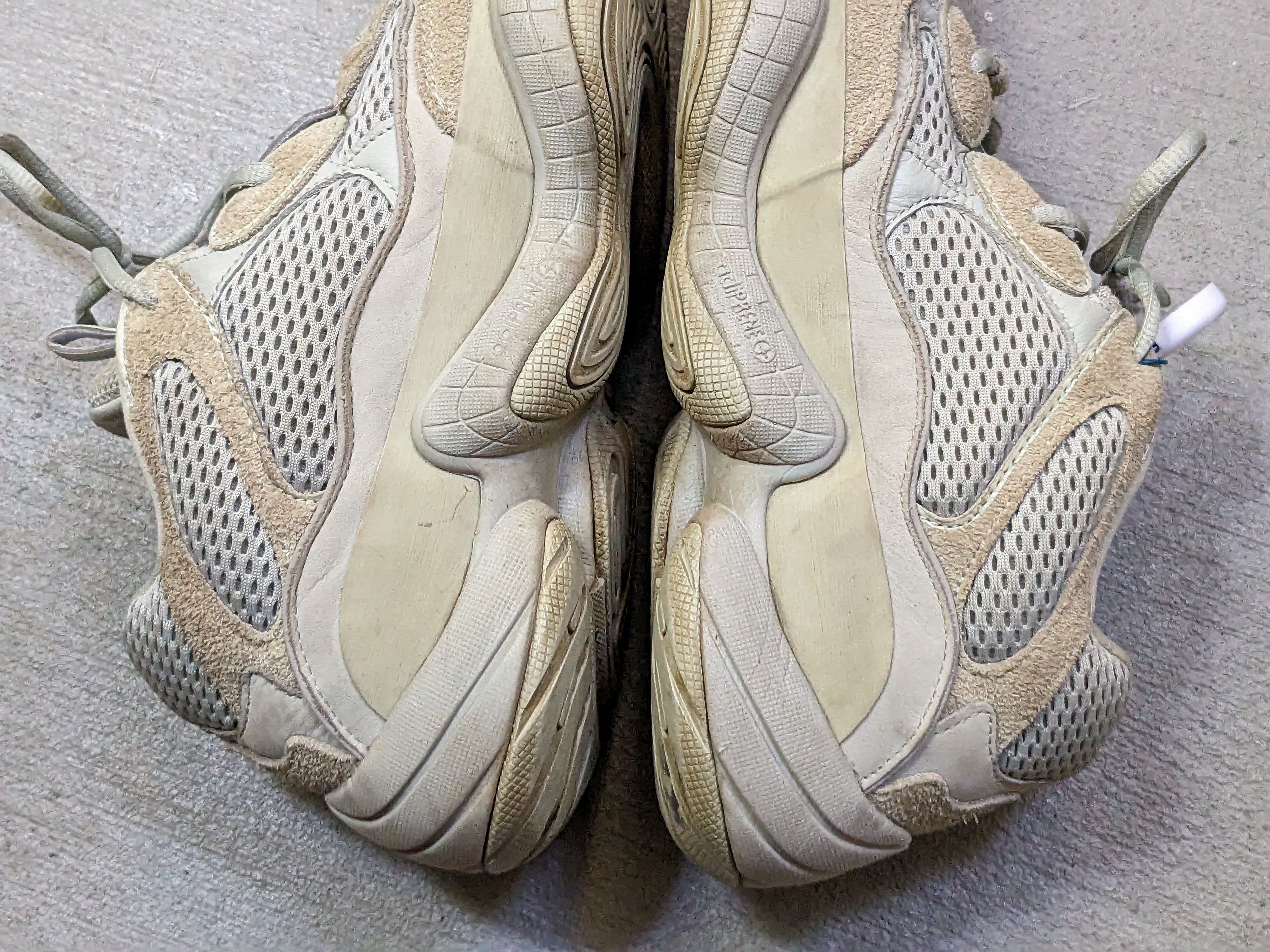 Adidas × Kanye West Adidas Yeezy 500 Salt Size 11 Suede Kanye West Ye EE7287 Size US 11 / EU 44 - 8 Thumbnail