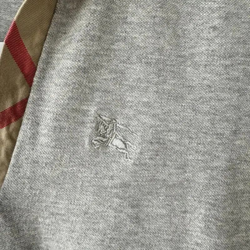 Burberry Burberry Gray Cotton Summer V-Neck T-Shirt. Size M / US 6-8 / IT 42-44 - 8 Thumbnail