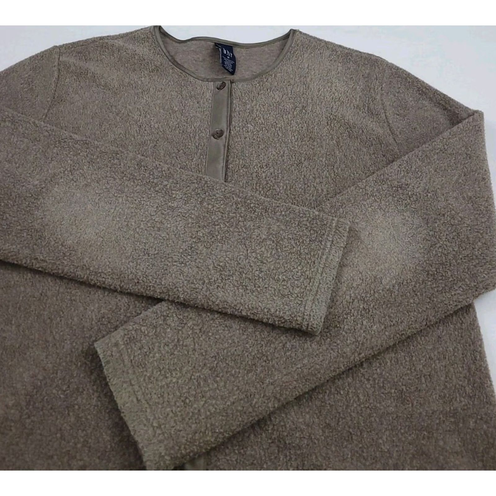 Gap Vintage Gap Cardigan Sweatshirt Beige Sz M Y2k Vtg USA Button Up Fleece Used Size M / US 6-8 / IT 42-44 - 4 Thumbnail