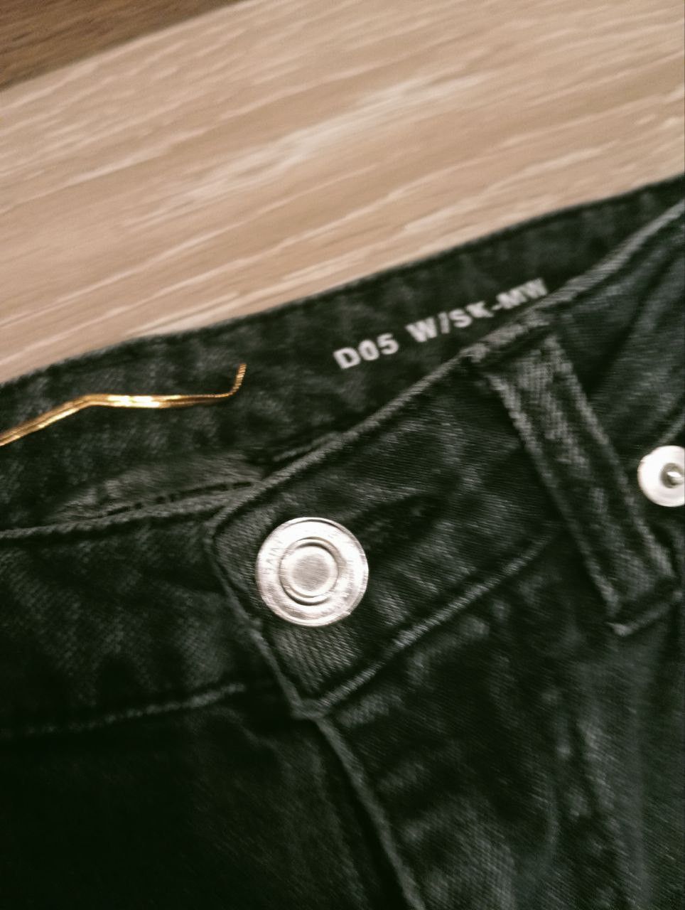 Saint Laurent Paris SAINT LAURENT PARIS D05 W/SK-MW ANKLE ZIP JEANS Size 27" / US 4 / IT 40 - 4 Thumbnail