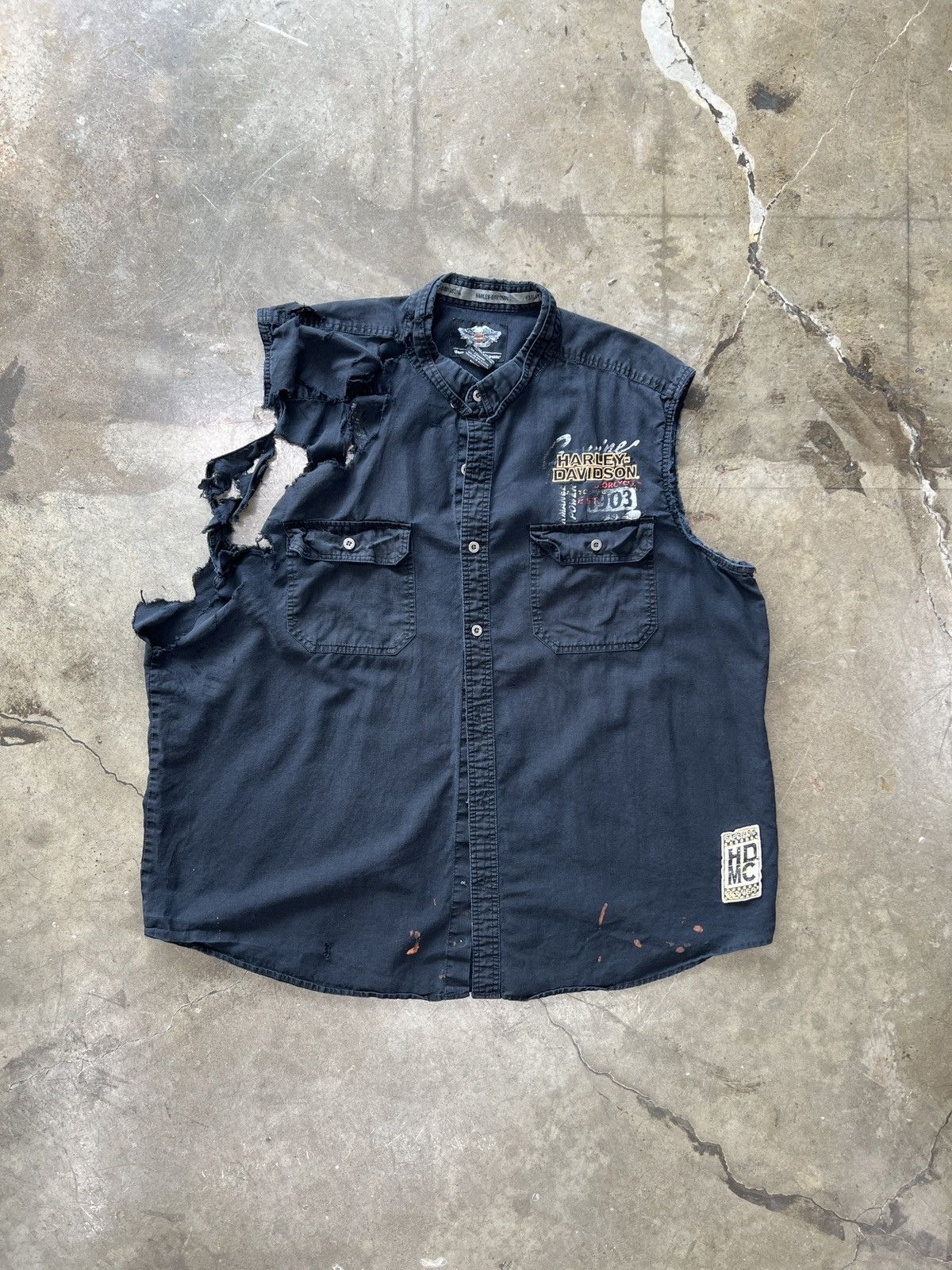 Harley Davidson × Vintage Vintage Thrashed Harley Davidson Motorcycle Vest Shirt 3XL Size US XXL / EU 58 / 5 - 6 Thumbnail
