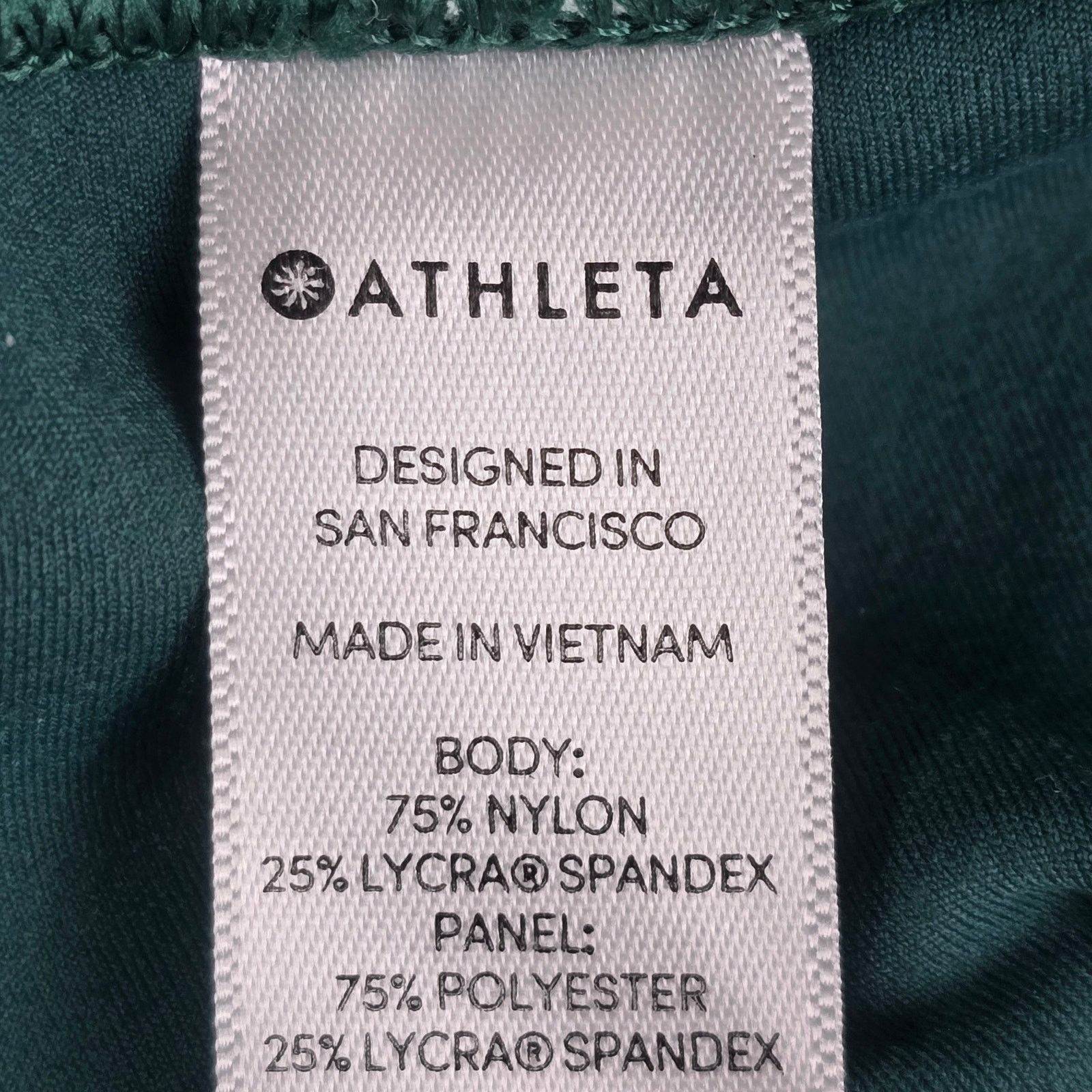 Athleta Athleta Medium Green Colorblock Elation Asym 7/8 Leggings Size 28" / US 6 / IT 42 - 10 Thumbnail