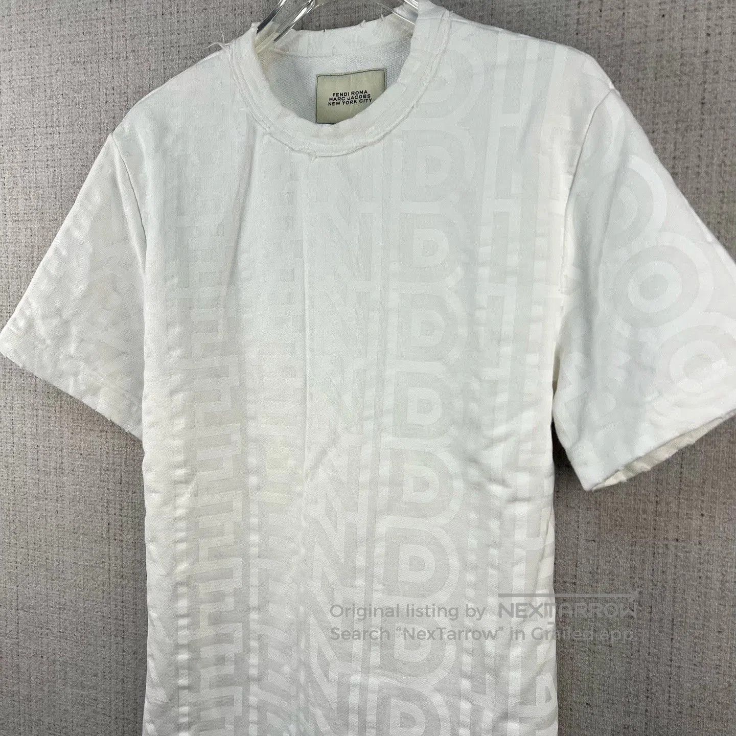 Fendi Fendi Solid Letter Print Crewneck Short Sleeve. Size XS / US 0-2 / IT 36-38 - 2 Thumbnail