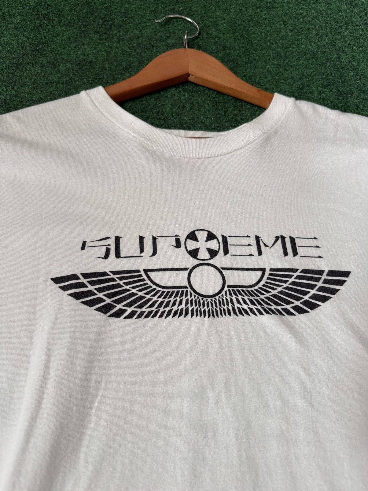 Supreme Supreme White Tee Size US XXL / EU 58 / 5 - 2 Thumbnail