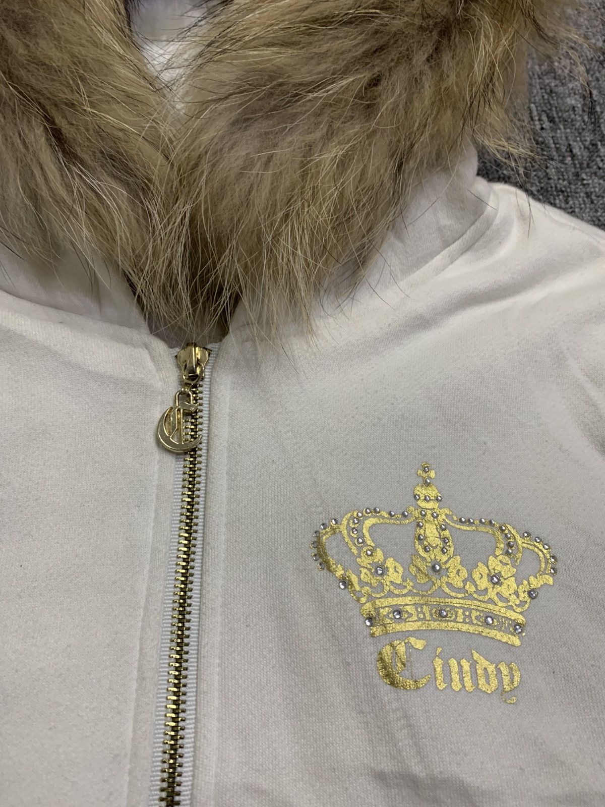 Japanese Brand Cindy Japanese Brand Ivory Zip Jacket Faux Fur Hoodie Size M / US 6-8 / IT 42-44 - 3 Thumbnail