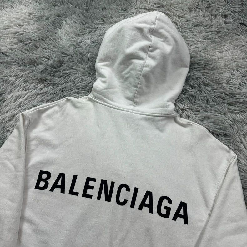 Balenciaga Balenciaga Letter back hoodie 2502-Nextarrow Size US S / EU 44-46 / 1 - 3 Thumbnail